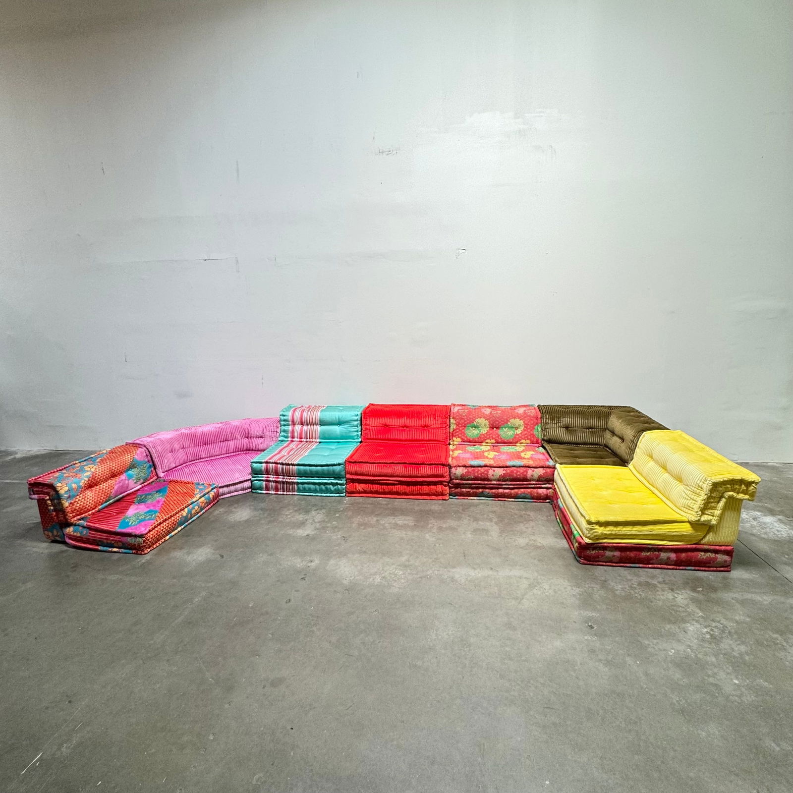 19-Piece Mah Jong Sofa in Kenzo Fabric for Roche Bobois, France circa 2015 (1 of 18)