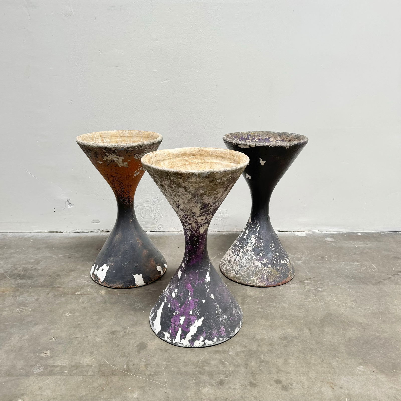 3 x Small Willy Guhl Diabolo Planters, circa 1970 (1 of 11)