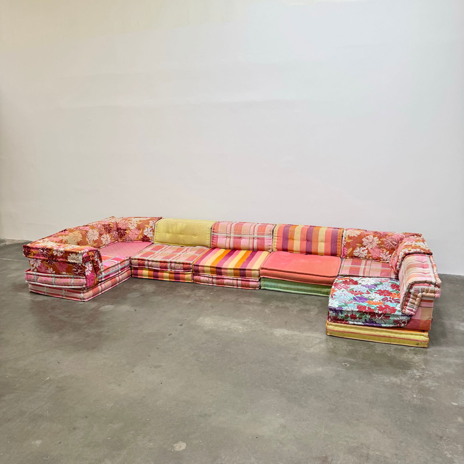 21-Piece Mah Jong Sofa for Roche Bobois, France circa 1990 (1 of 20)