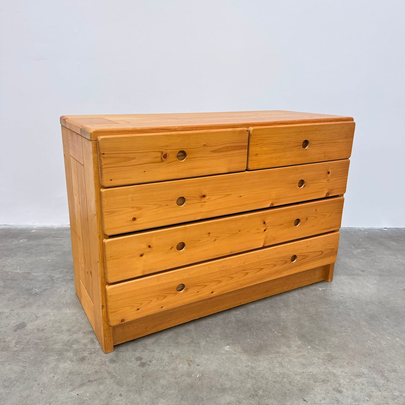 Charlotte Perriand Pine Chest of Drawers for Les Arcs, France 1970s (1 of 10)