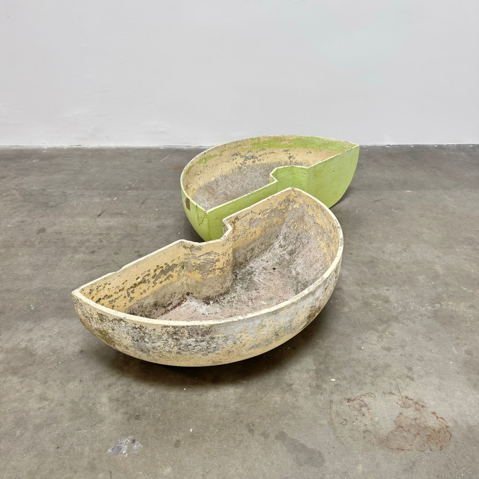 Pair of Willy Guhl Semi Circle Planters, Switzerland 1960s (1 of 1)