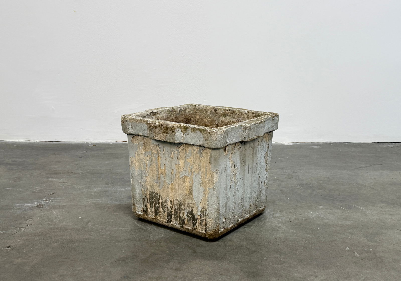 Willy Guhl Medium Square Planter (1 of 5)