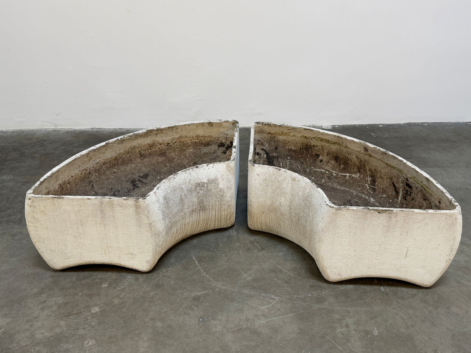 Pair of Tall Half Moon Concrete Willy Guhl Planters (1 of 5)