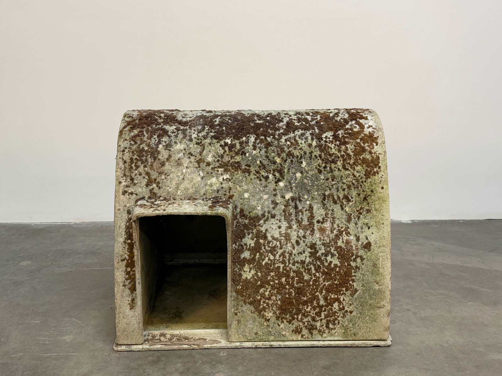 Willy Guhl Dog House (1 of 8)