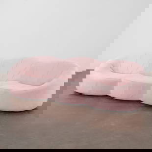 Pierre Paulin Pink Pumpkin Sofa for Ligne Roset, 2008: A plush three-seater Pumpkin sofa by Michel Ducaroy for Ligne Roset. Featuring soft, overstuffed cushions in pastel pink , this design offers maximum comfort with a relaxed, cloud-like form. A true vi