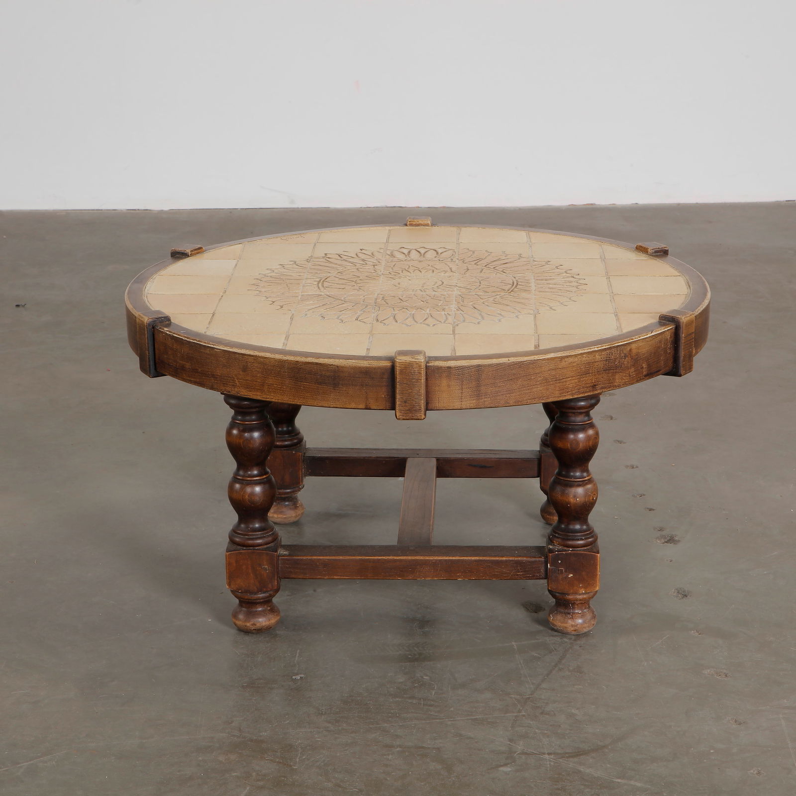 Barrois Round Coffee Table, 1970s (1 of 6)