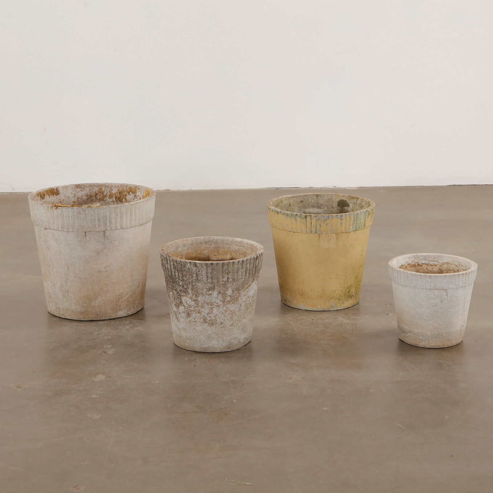 Set of Four Extra Small, Small, Medium and Large Willy Guhl Round Planters, 1960s (1 of 14)