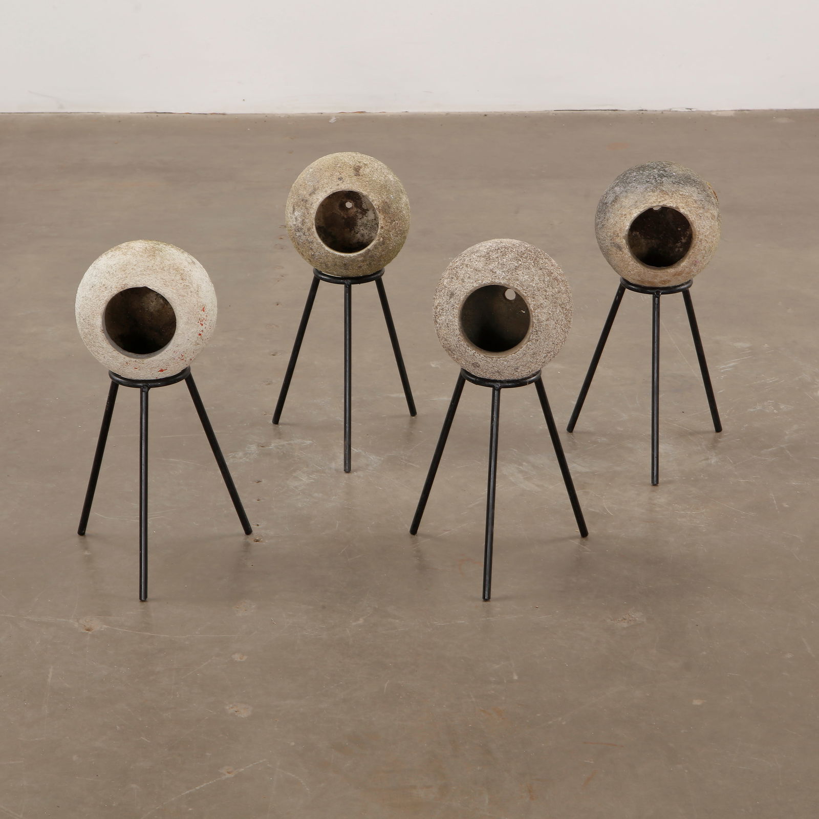 Set of Four 'Olive' Jar planters by Grandon Fres, 1960s (1 of 15)