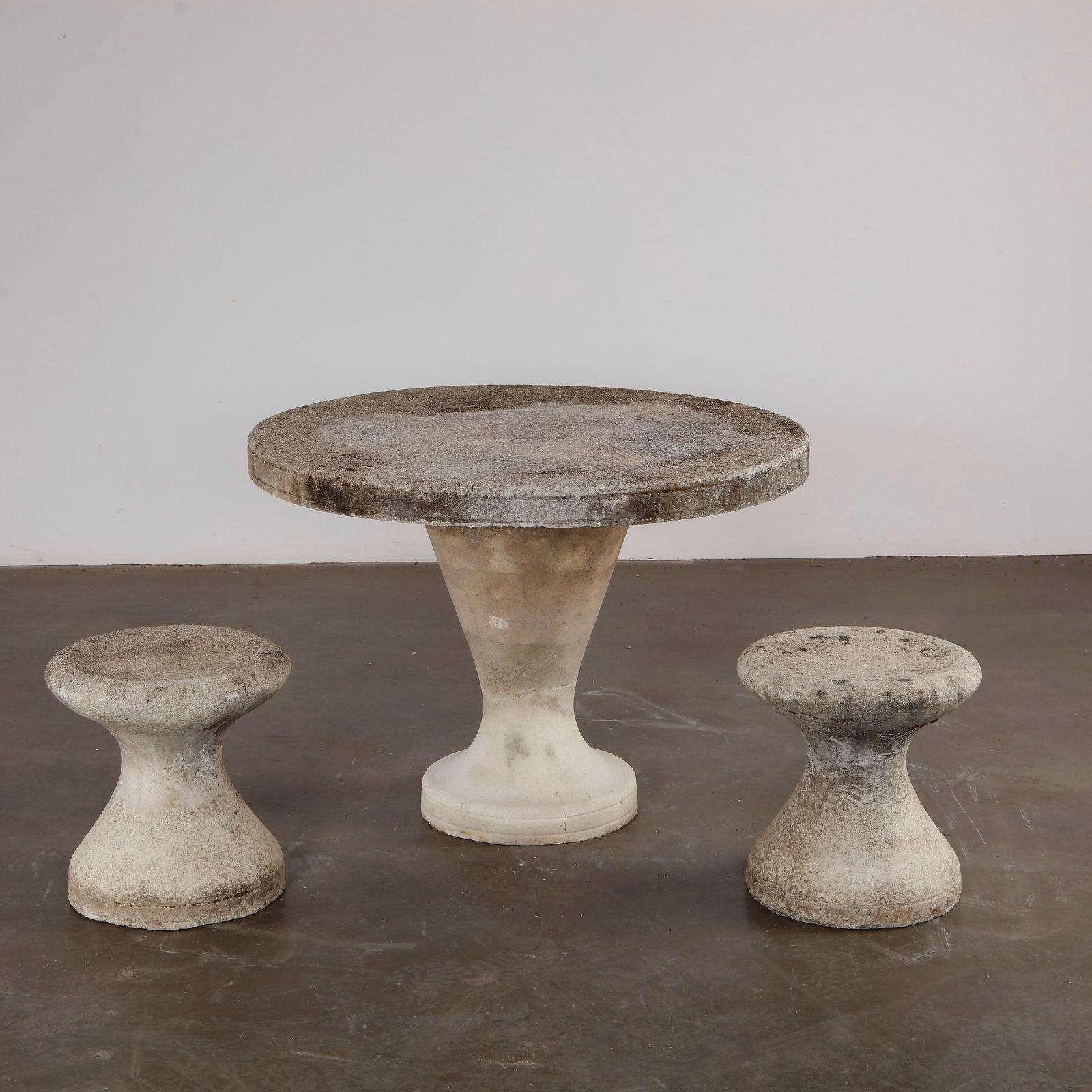 Large Concrete Table with Two Stools by Angelo Mangiarotti, 1960s (1 of 14)