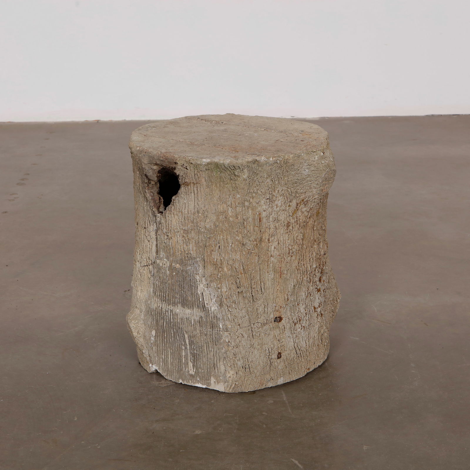 Faux Bois Tree Trunk Side Table, 1960s (1 of 7)