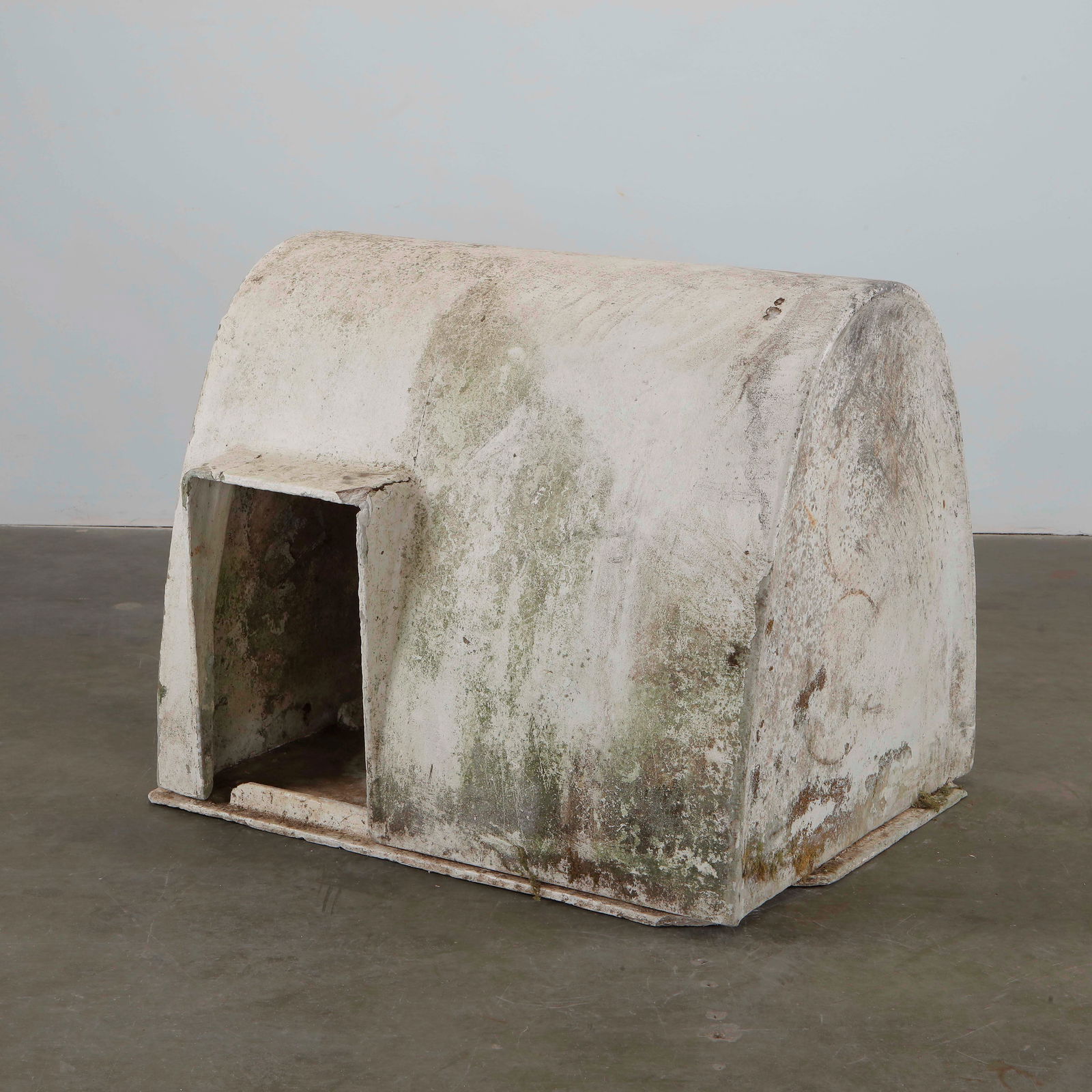 Willy Guhl, Dog House in Fiber Cement, 1960s (1 of 10)