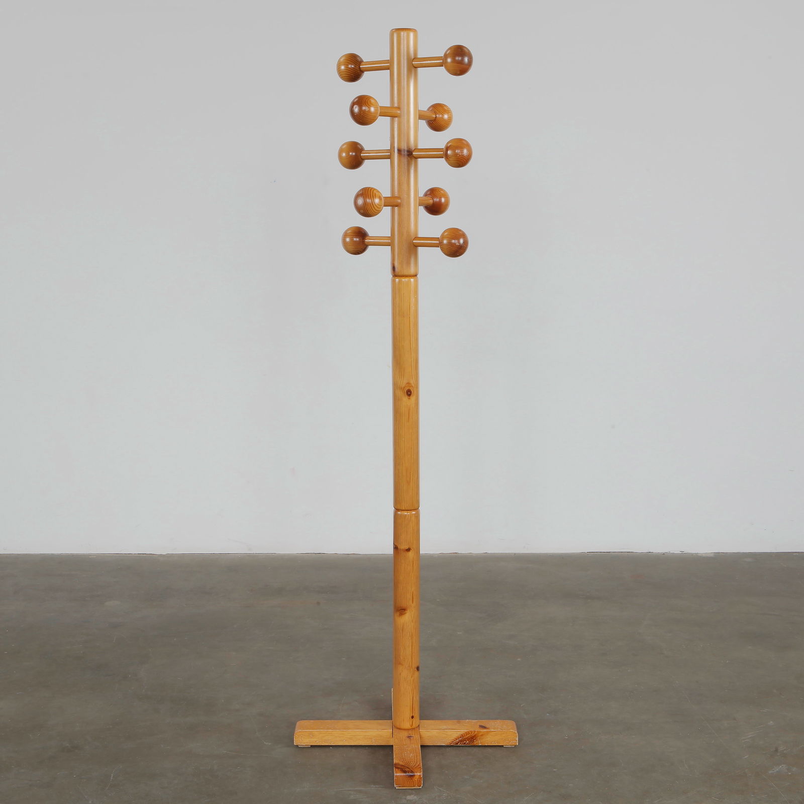 Charlotte Perriand: Wooden Coat Stand, 1950s (1 of 6)