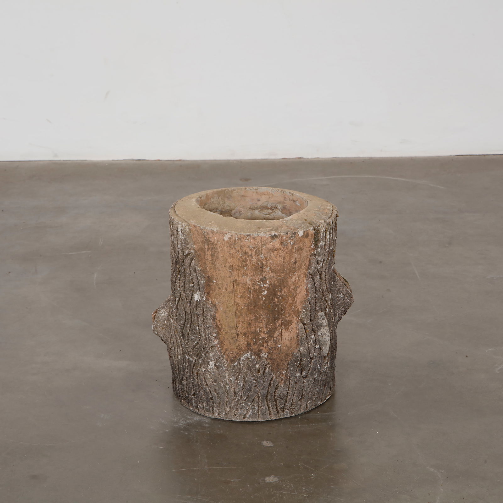 Faux Bois Round Concrete Planter, 1960s (1 of 10)