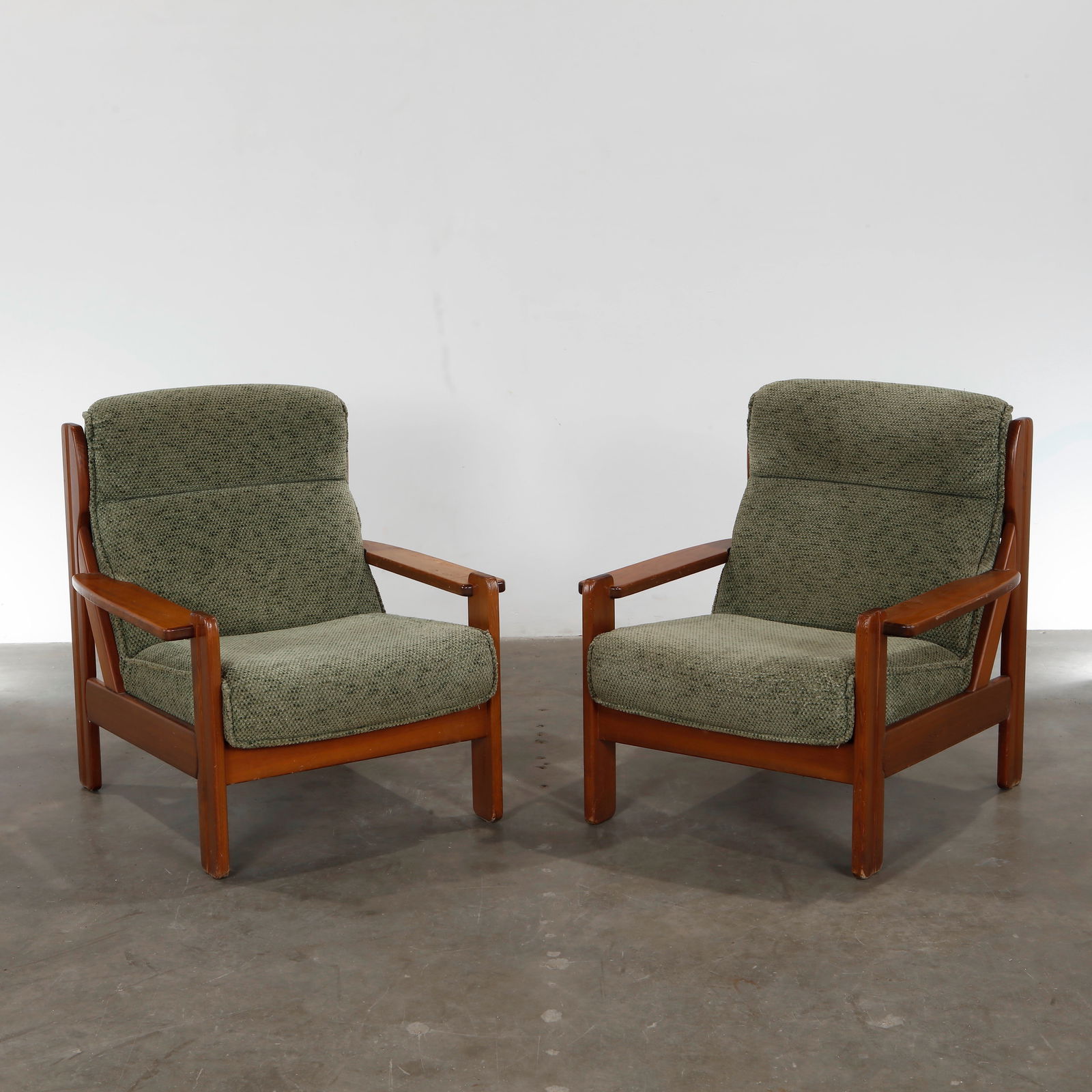 Pair of Scandinave Lounge Chairs in the Style of Buchardt-Nielsen, Danmark, 1970s (1 of 13)