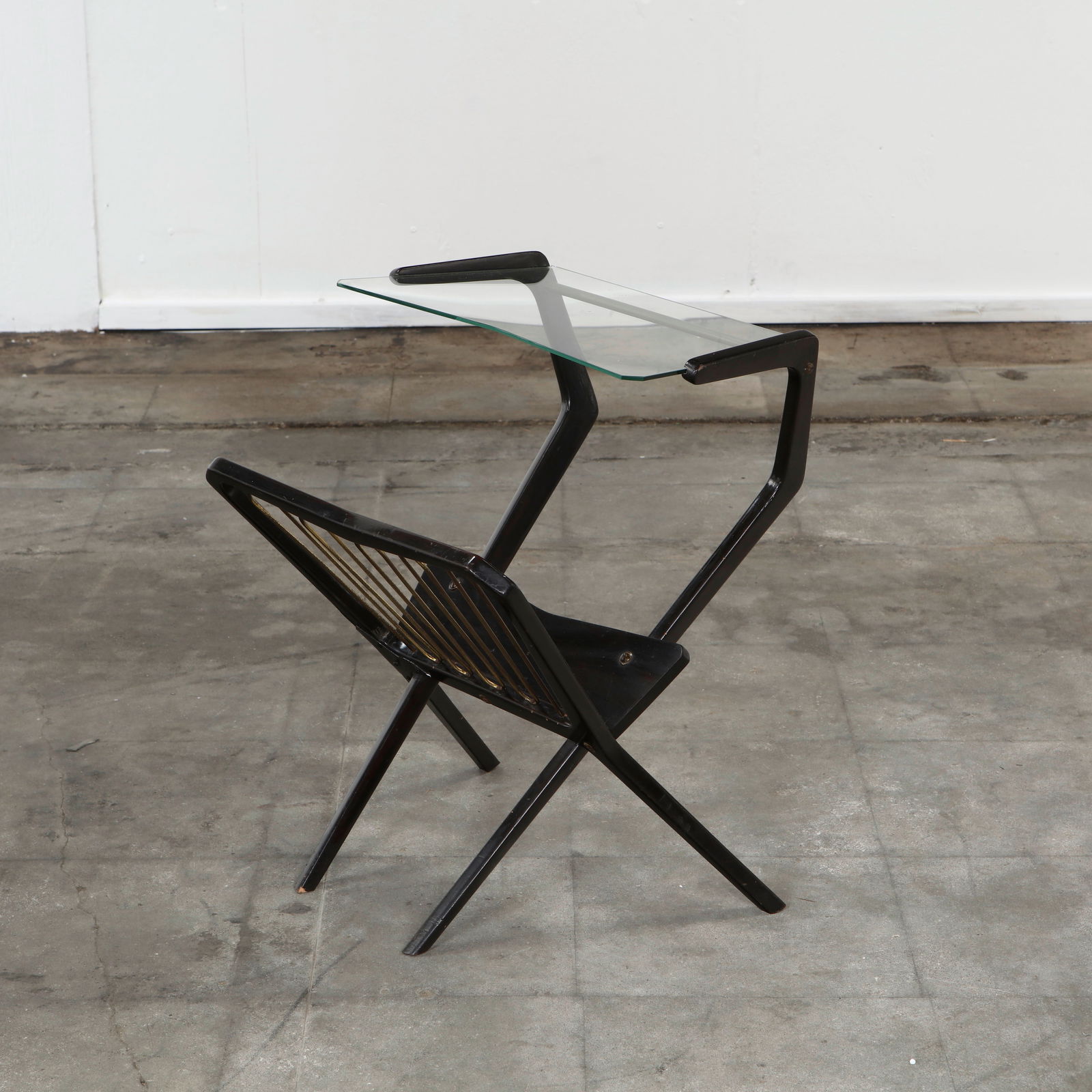 Italian Mid-Century Magazine Rack, 1950s (1 of 14)