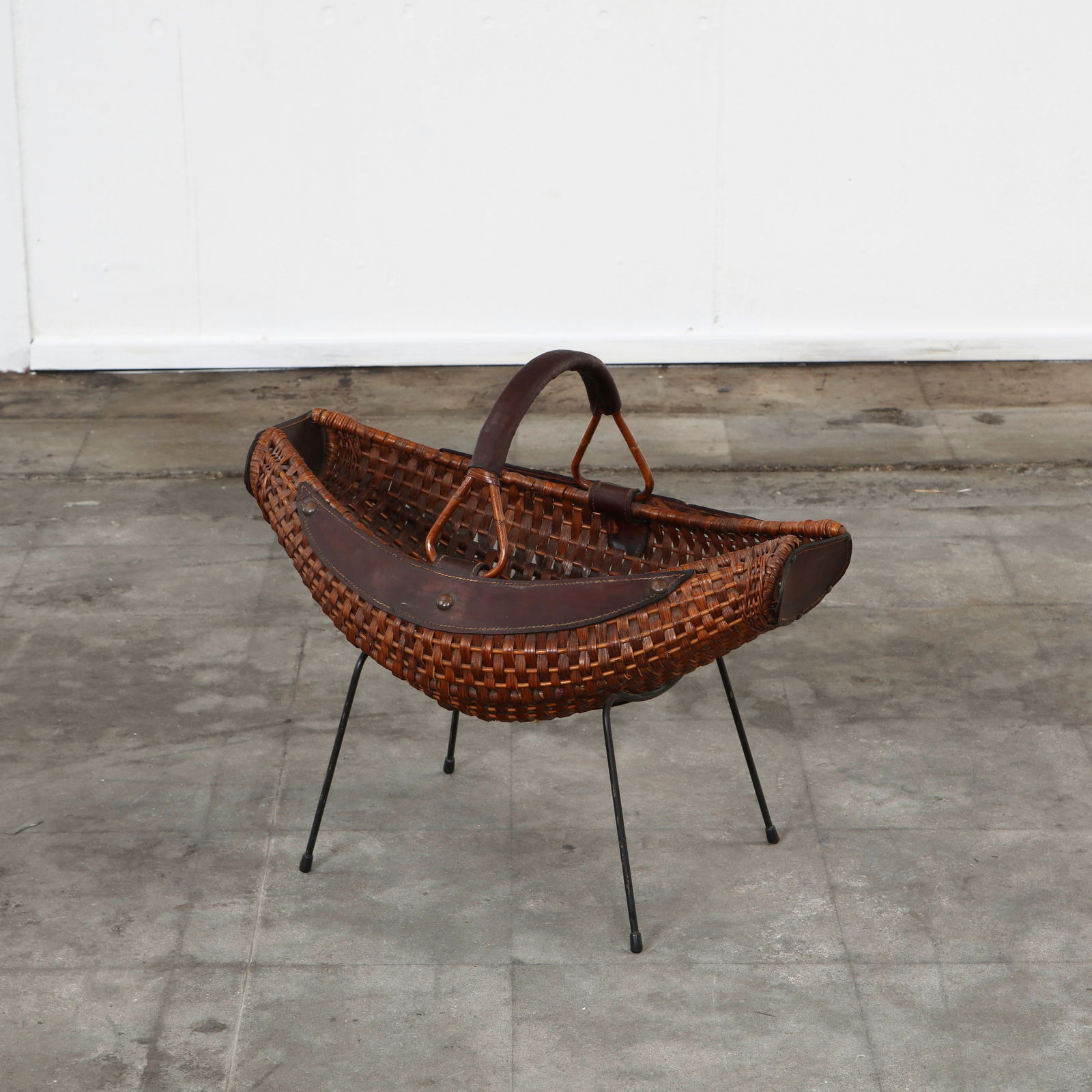 Wicker Catch All in the style of Gian Franco Legler, 1950s (1 of 10)
