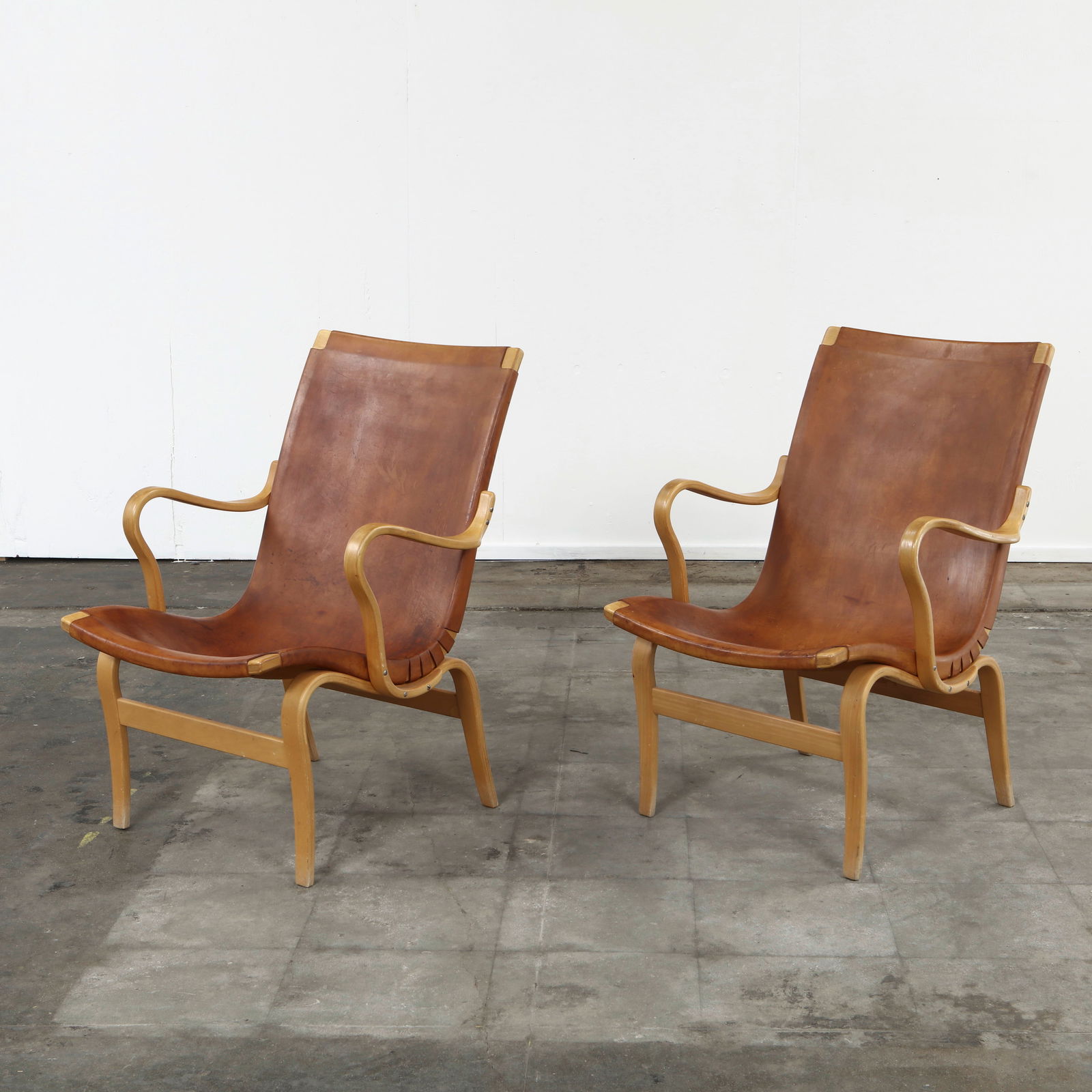 Pair of Bruno Mathson Eva Chairs in Cognac Original Leather, 1960s (1 of 18)