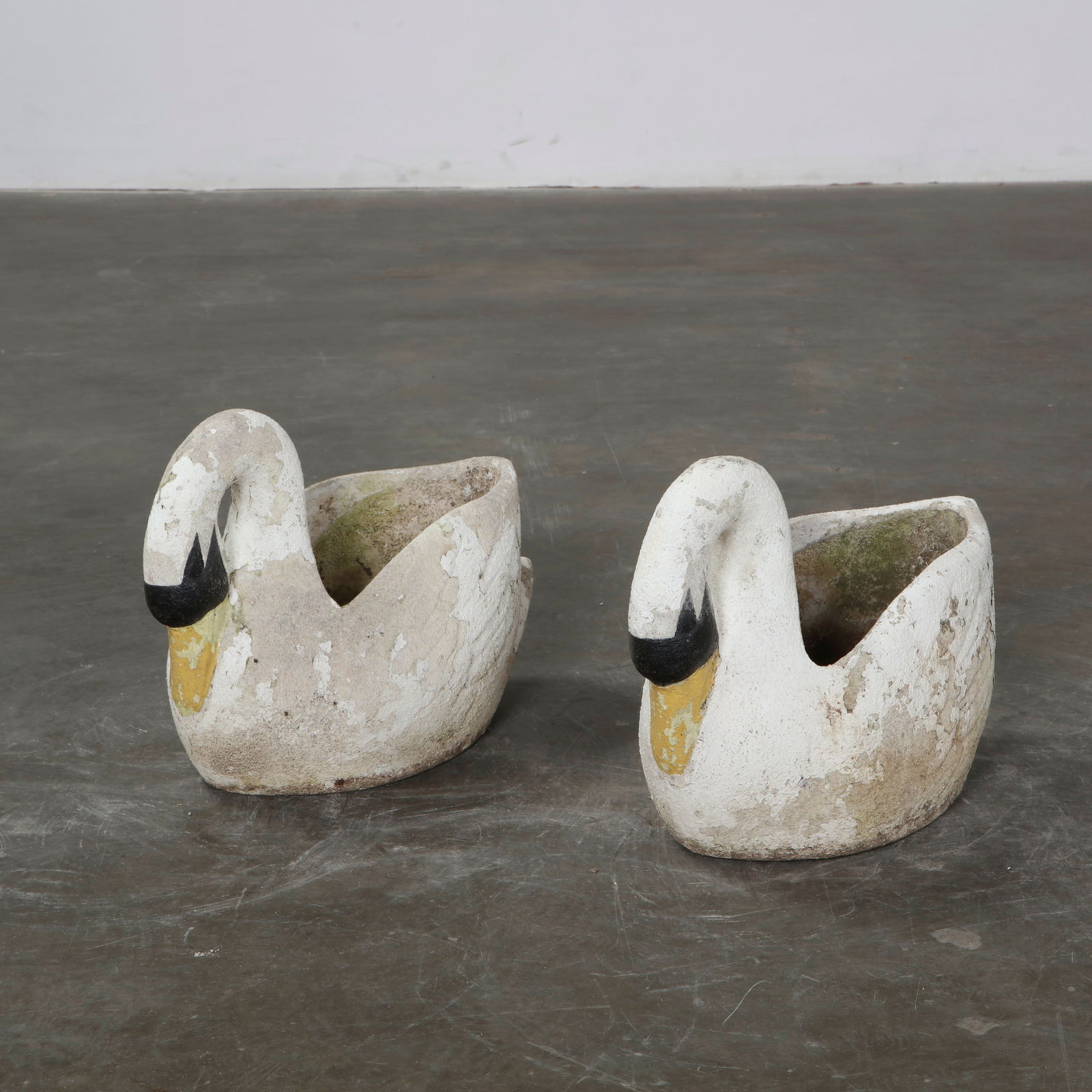 Pair of White Swan Planters, France, 1950s (1 of 16)
