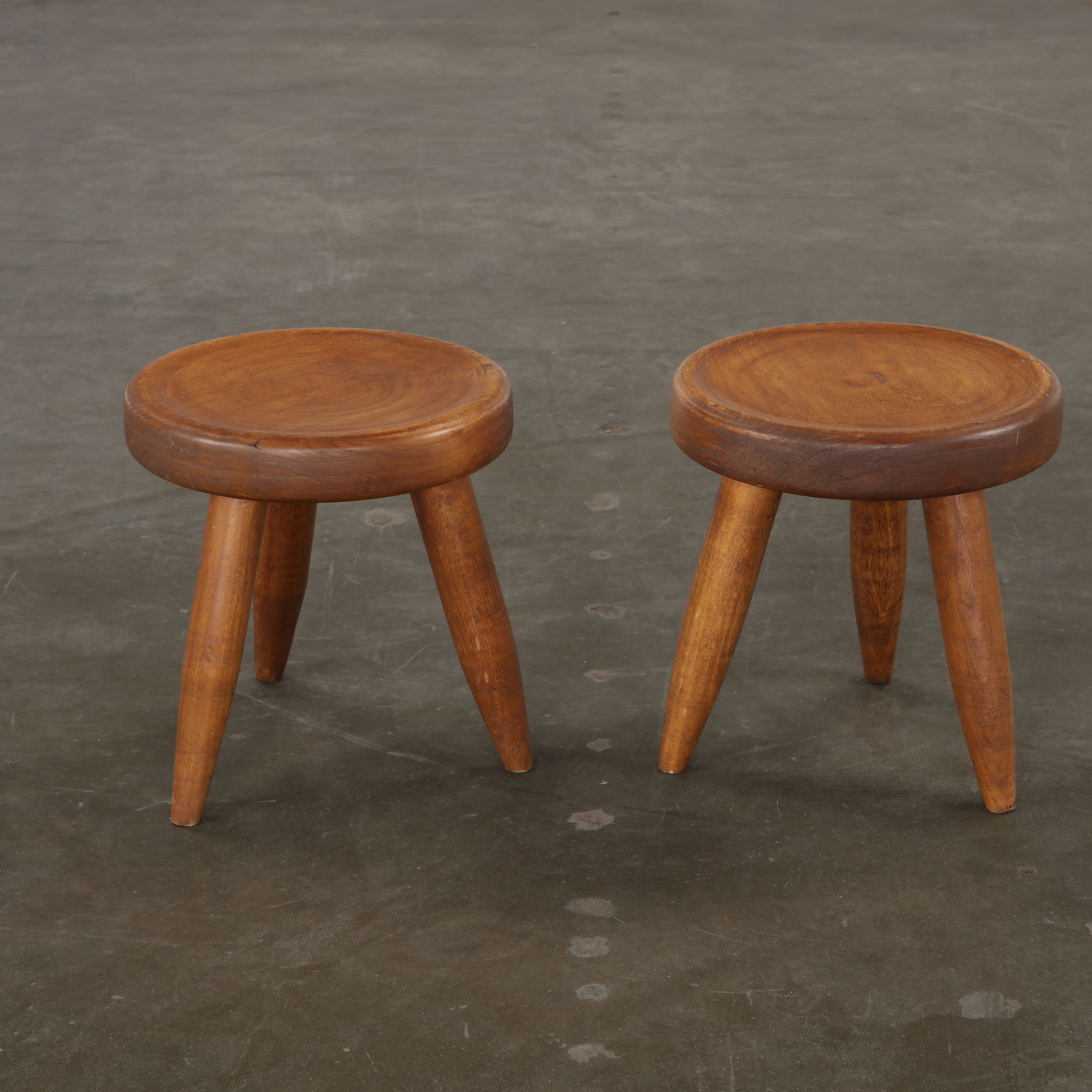 Pair of Small Wooden Stools Attribuded to Charlotte Perriand, 1960s (1 of 12)