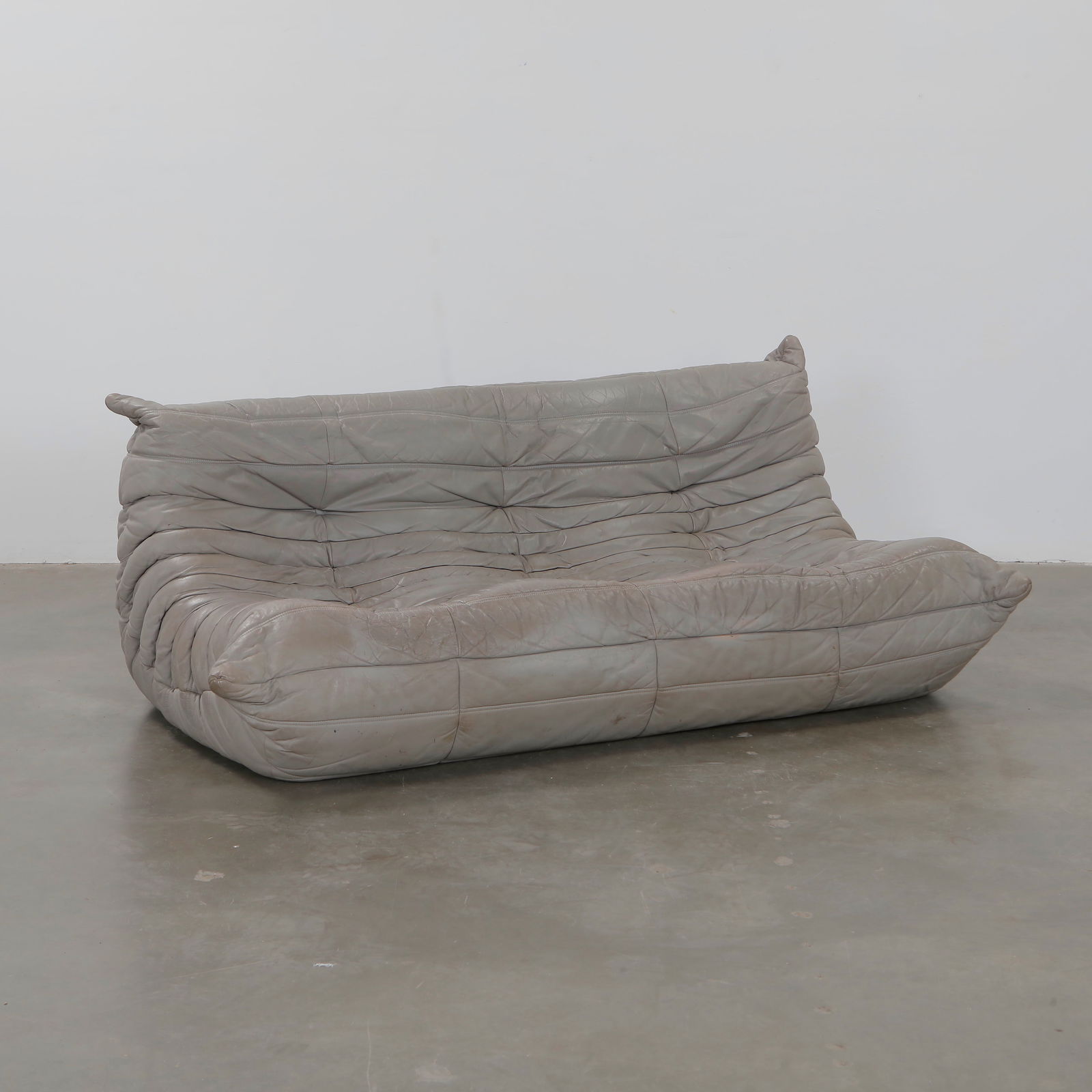 Michel Ducaroy for Ligne Roset, Grey Three-Seater Togo, 1990s (1 of 11)