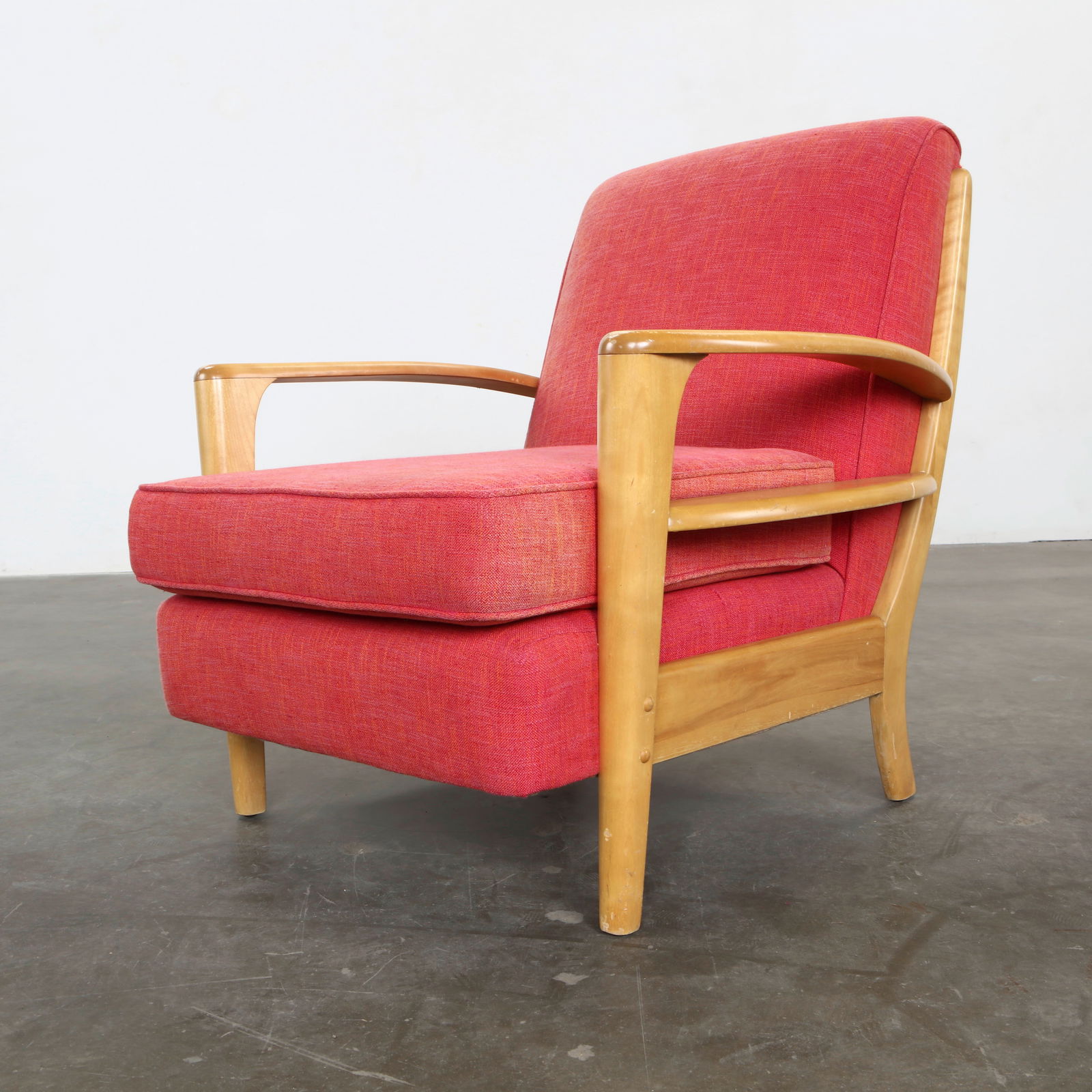 Heywood Wakefield, Pink Fabric Armchair, C 3980, 1940s: Birch armchair upholstered in pink fabric, a rare early modernist design by Heywood-Wakefield. Height: 33.5 in. Width: 31.5 in. Depth: 32 in. Seat Depth: 22 in. Seat Height: 17 in.