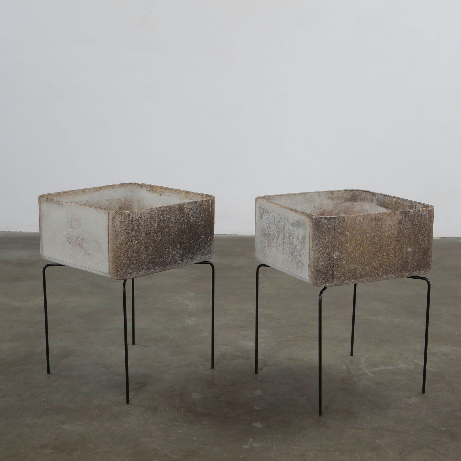 Willy Guhl, Pair of Square Planters on Metal Stands, 1960s (1 of 15)