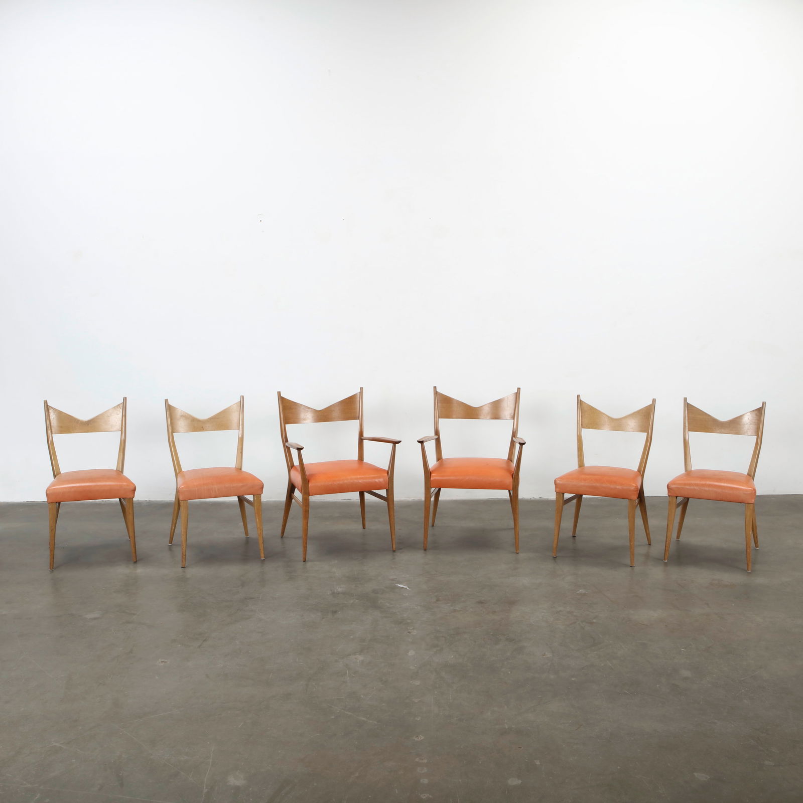 Paul McCobb, Set of Six Irwin Walnut Bow-Tie Dining Chairs with Orange Leather Upholstery, 1950s (1 of 18)