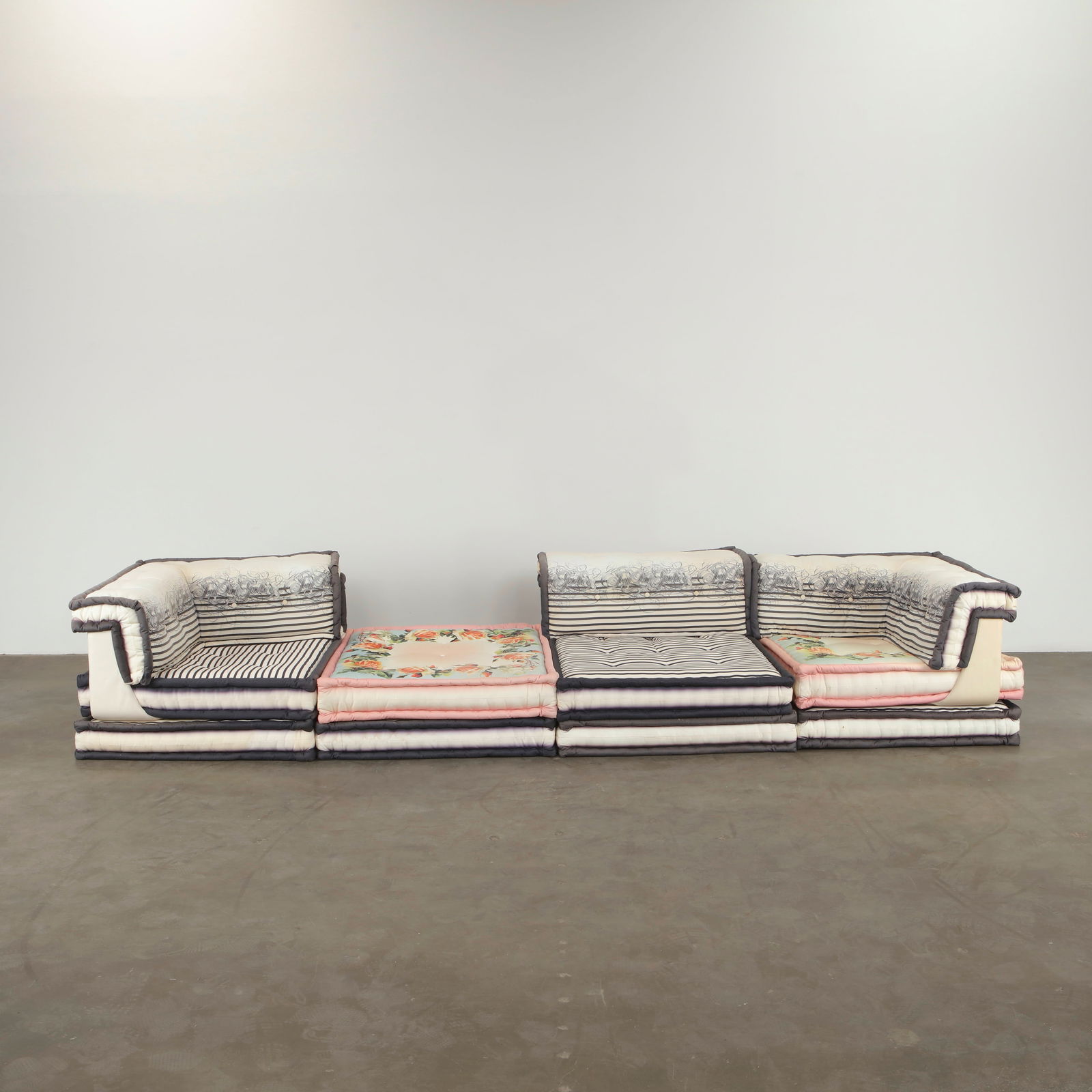 Hans Hopfer for Roche Bobois, 11-Piece Jean-Paul Gauthier Mah Jong Sofa, 2000s (1 of 20)