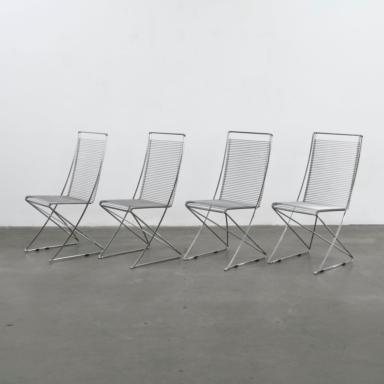 Till Behrens for Schlubach, Set of Four Kreuzschwinger Steel Chairs, Germany, 1980s (1 of 20)