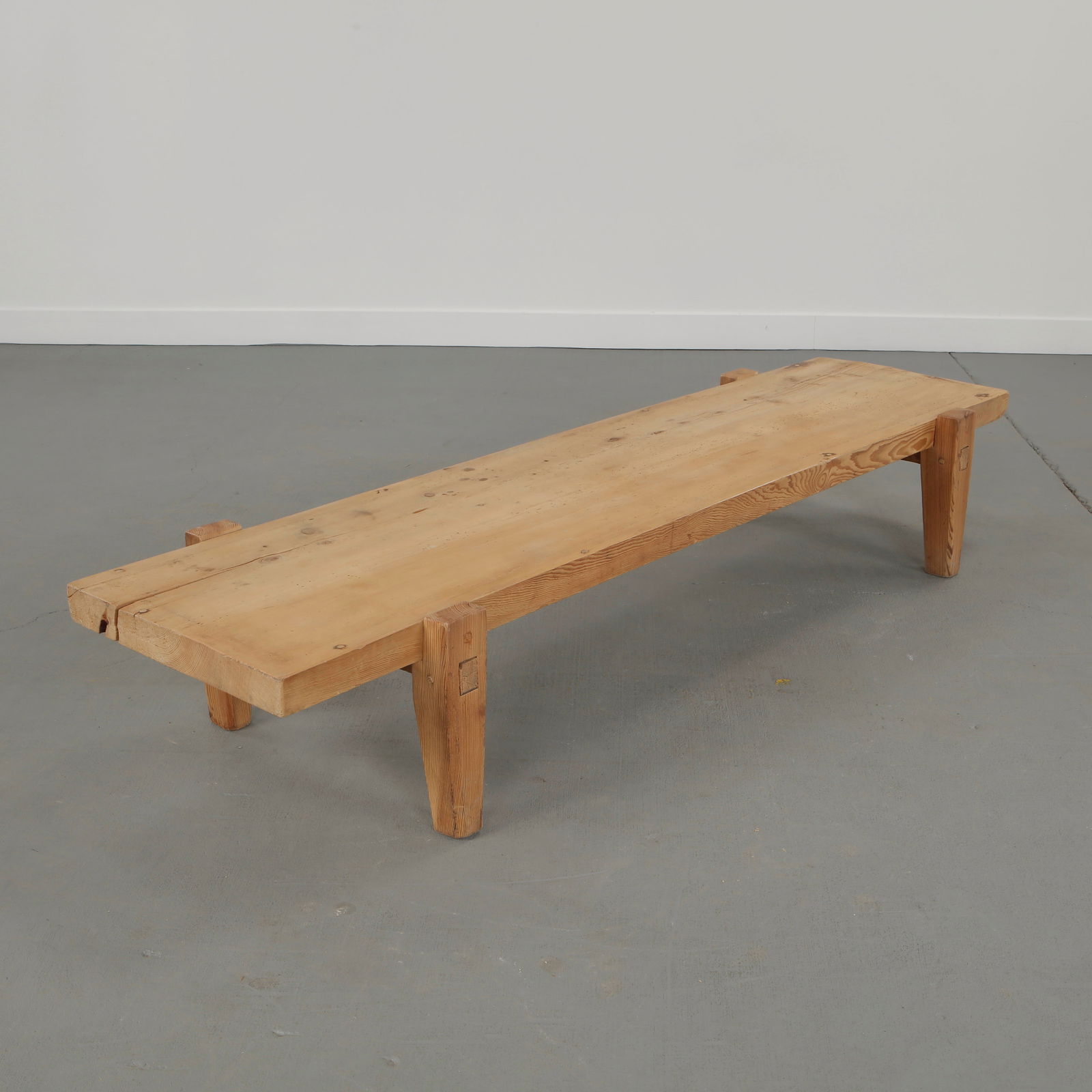 Long Brutalist Coffee Table, 1950s - 8