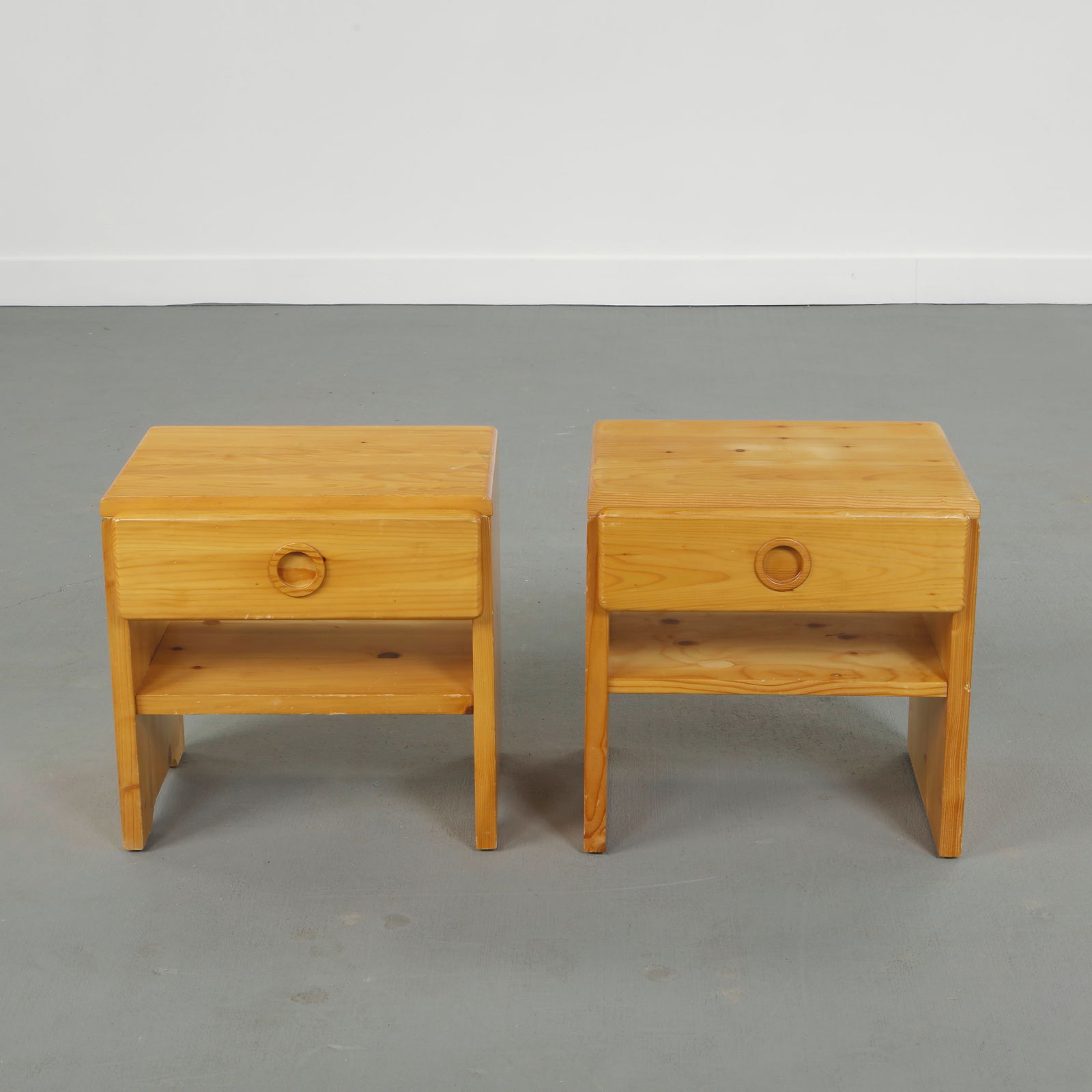 Charlotte Perriand for Les Arcs 1600, Pair of Nightstands, 1960s (1 of 15)