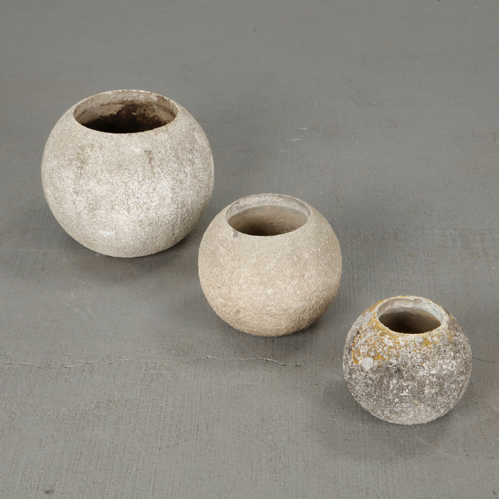 Grandon Fres, Trio of Large, Medium and Small Ball Planters, 1960s (1 of 15)