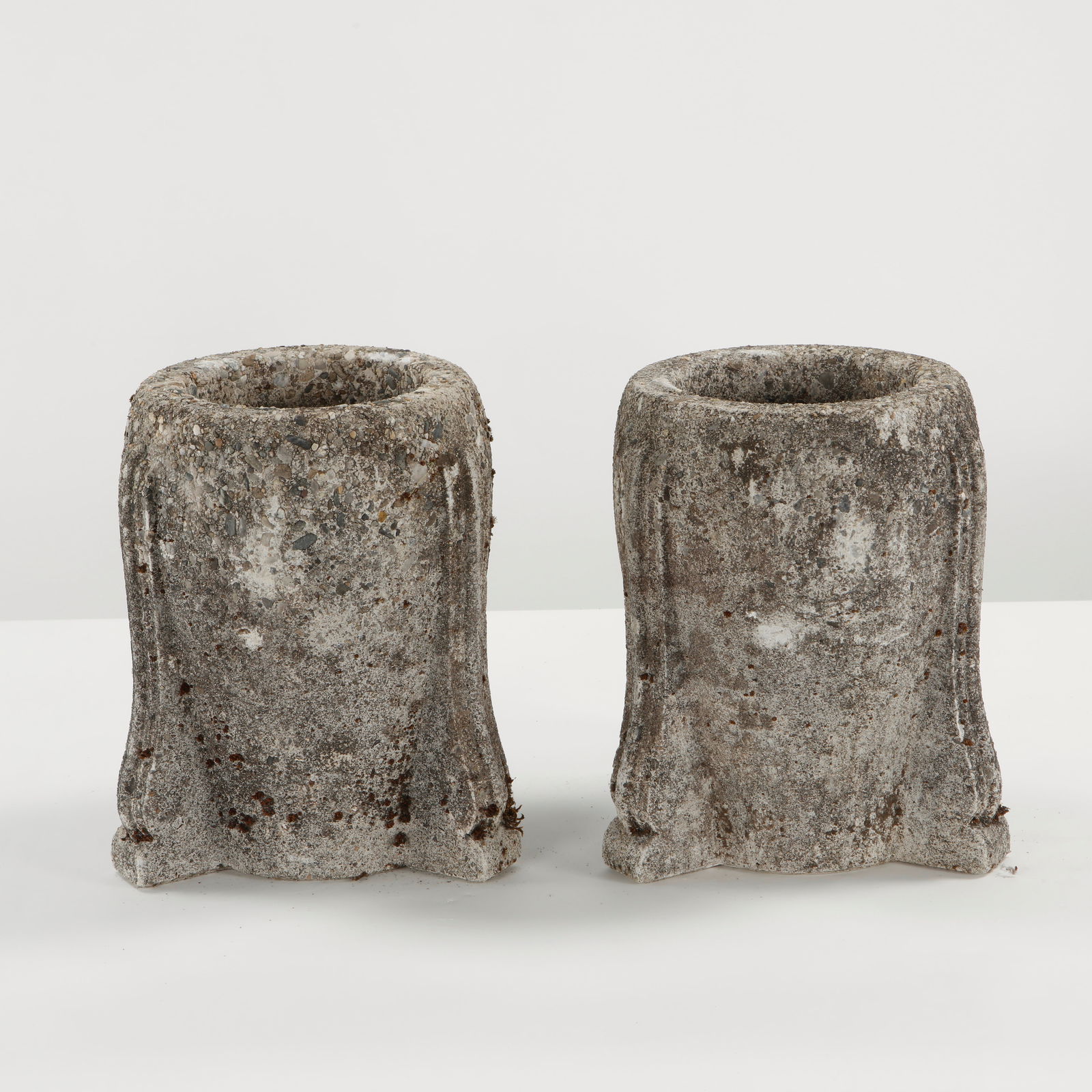 Pair of Tripod Stone Planters, 1950s (1 of 10)