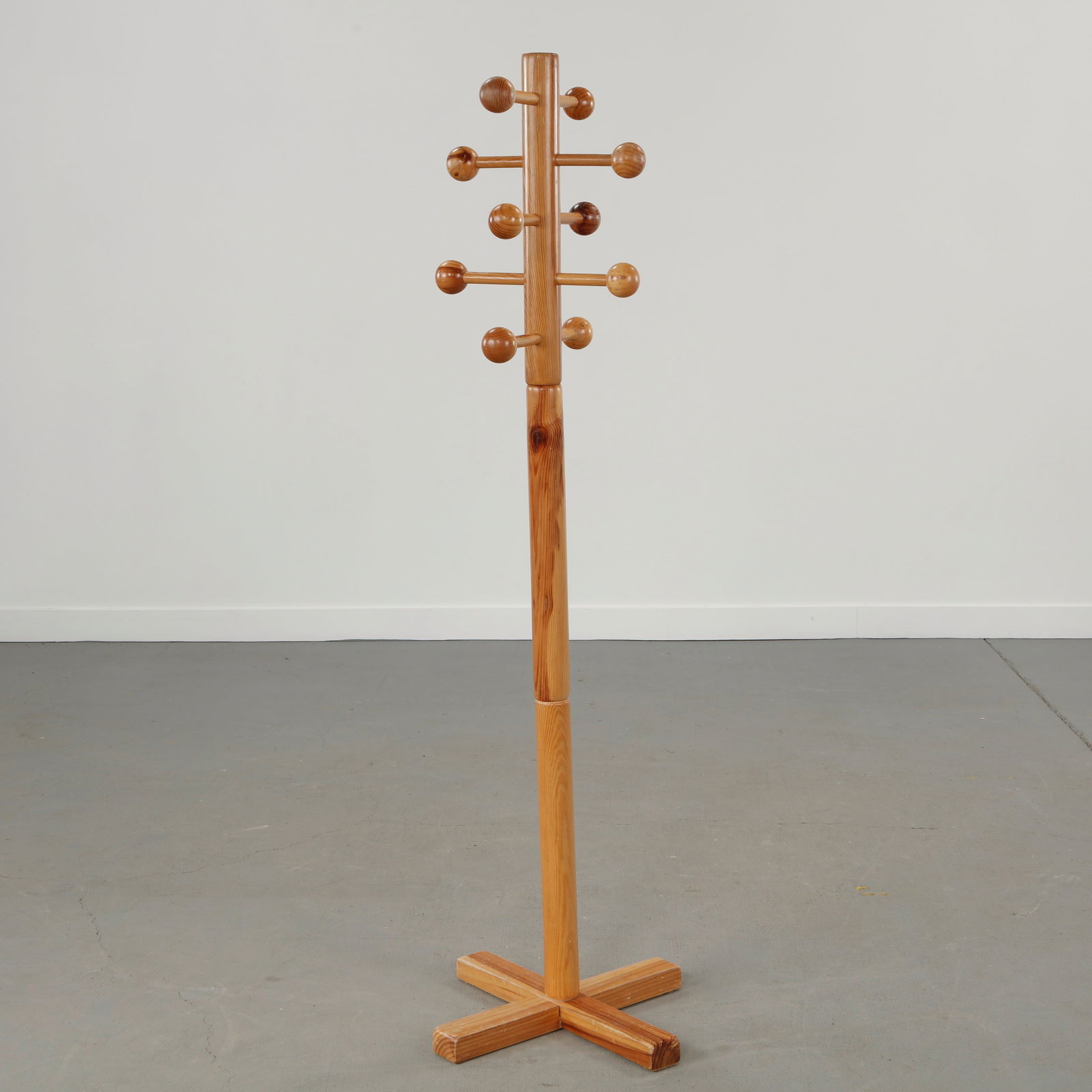 Charlotte Perriand for Les Arcs 1600, Coat Rack, 1960s (1 of 8)