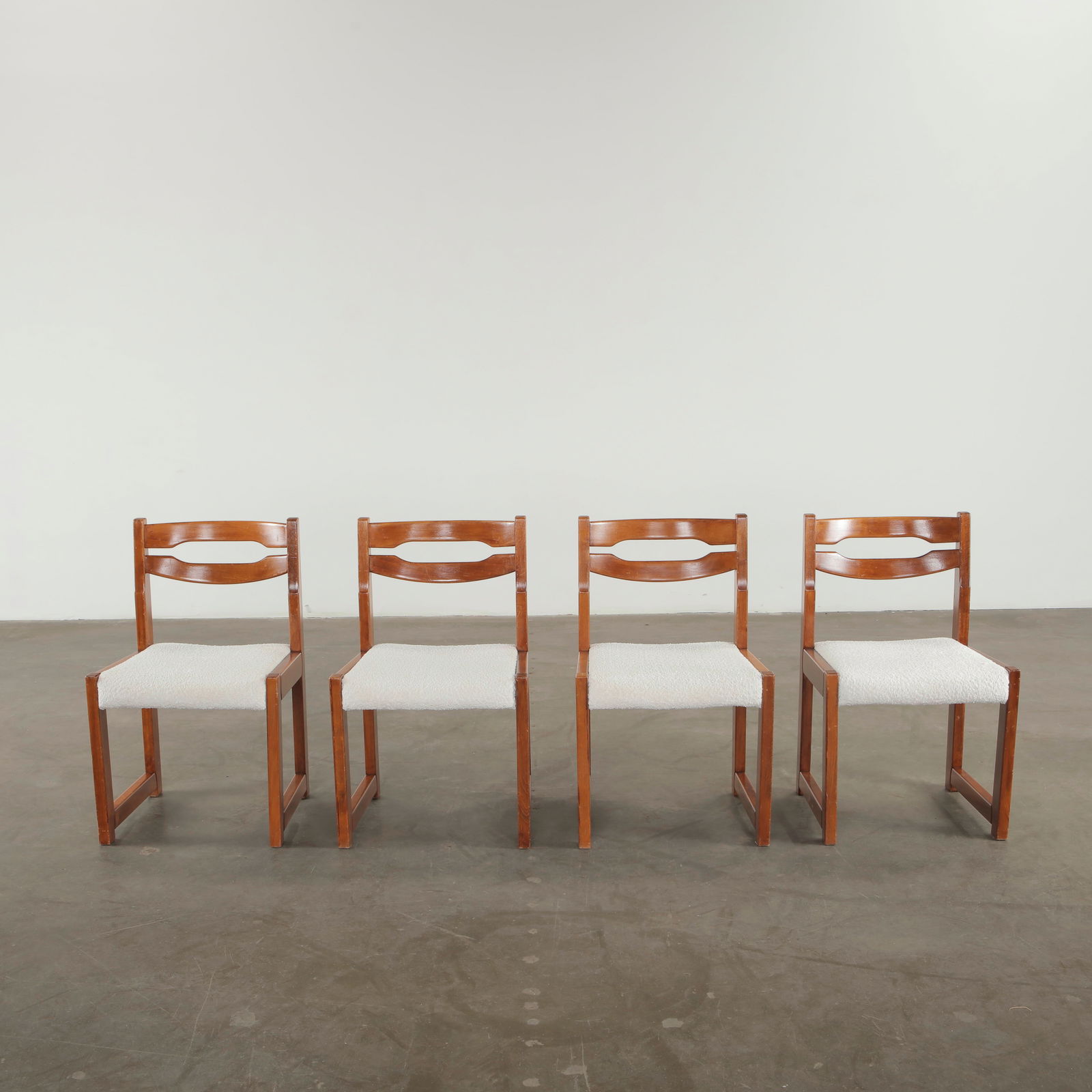 Set of Six Wool and Wood Chairs in the style of Niels Moller for J.L Moller, 1960s - 2