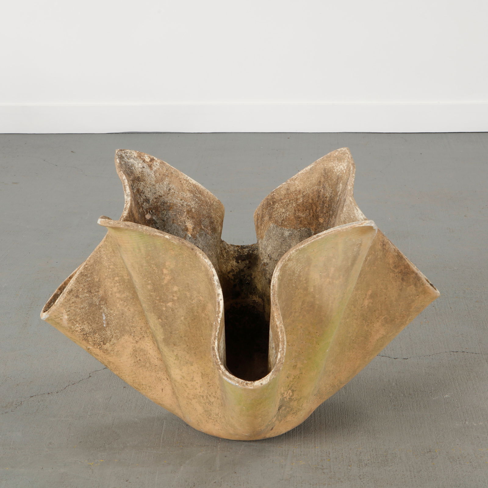 Willy Guhl, Large Tulip Planter, 1960s (1 of 12)