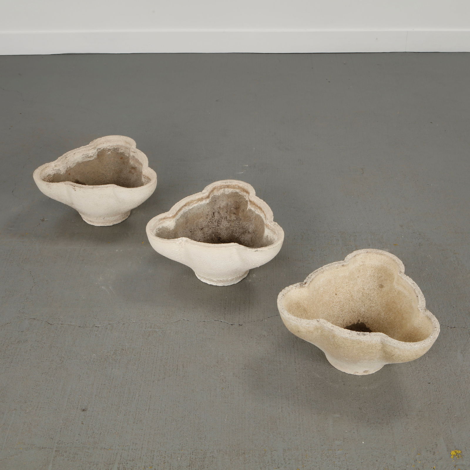 Set of Three Cast Stone Planters, 1960 (1 of 16)