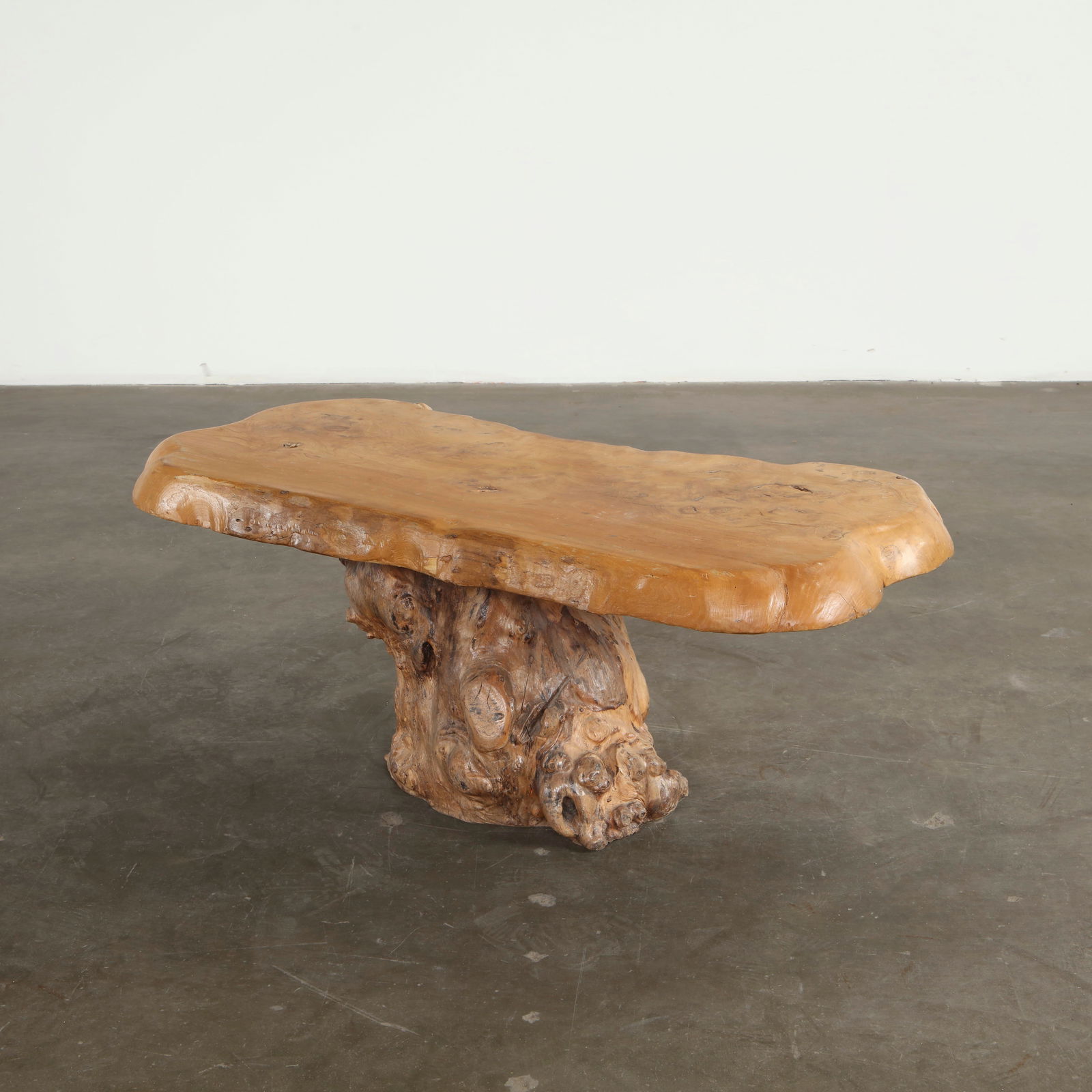 Root Coffee Table in the style of George Nakashima, 1970s (1 of 15)