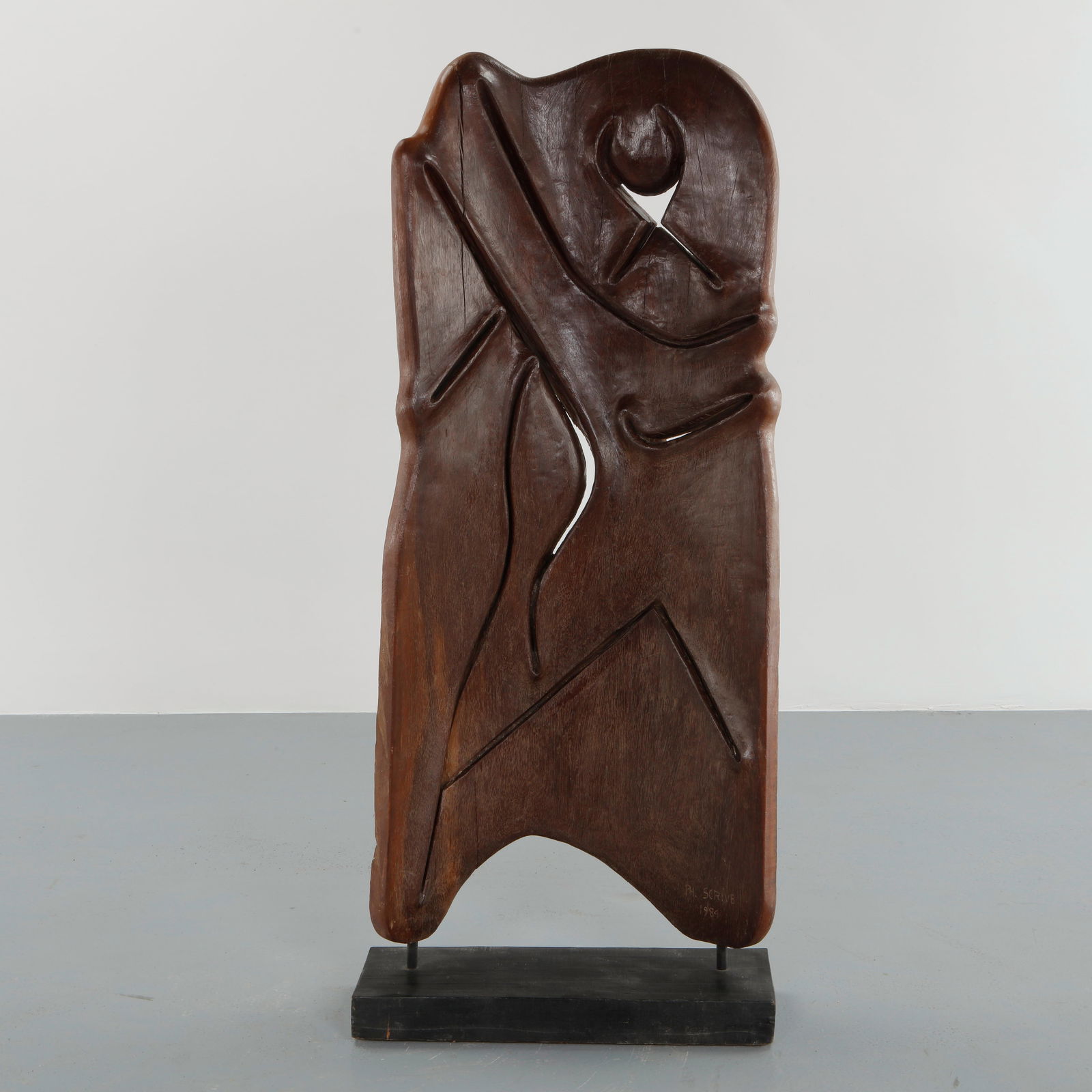 Philippe Scrive, Monumental Wood Sculpture, The Shield, 1984, France (1 of 13)