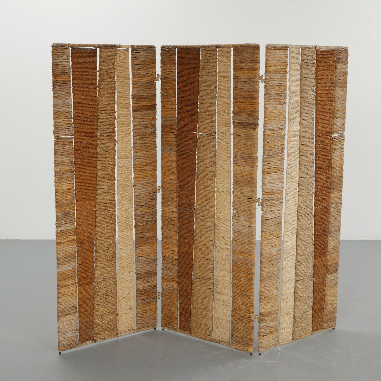 Siegga Hamis, Wood and Rope Screen Divider, 2009 (1 of 10)