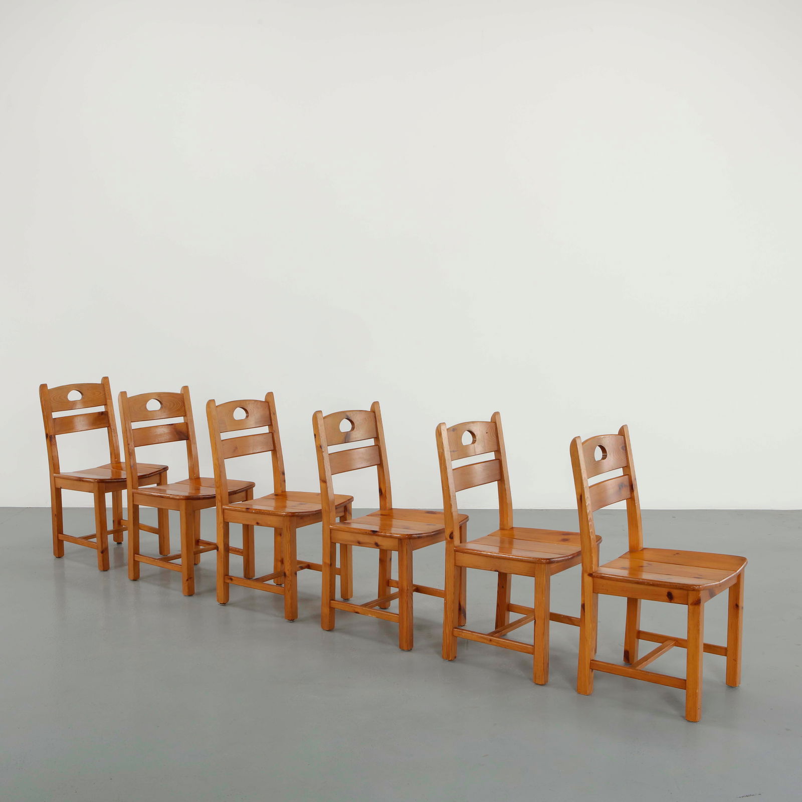 Set of Six Pine Chairs in the Style of Charlotte Perriand, 1960s (1 of 20)