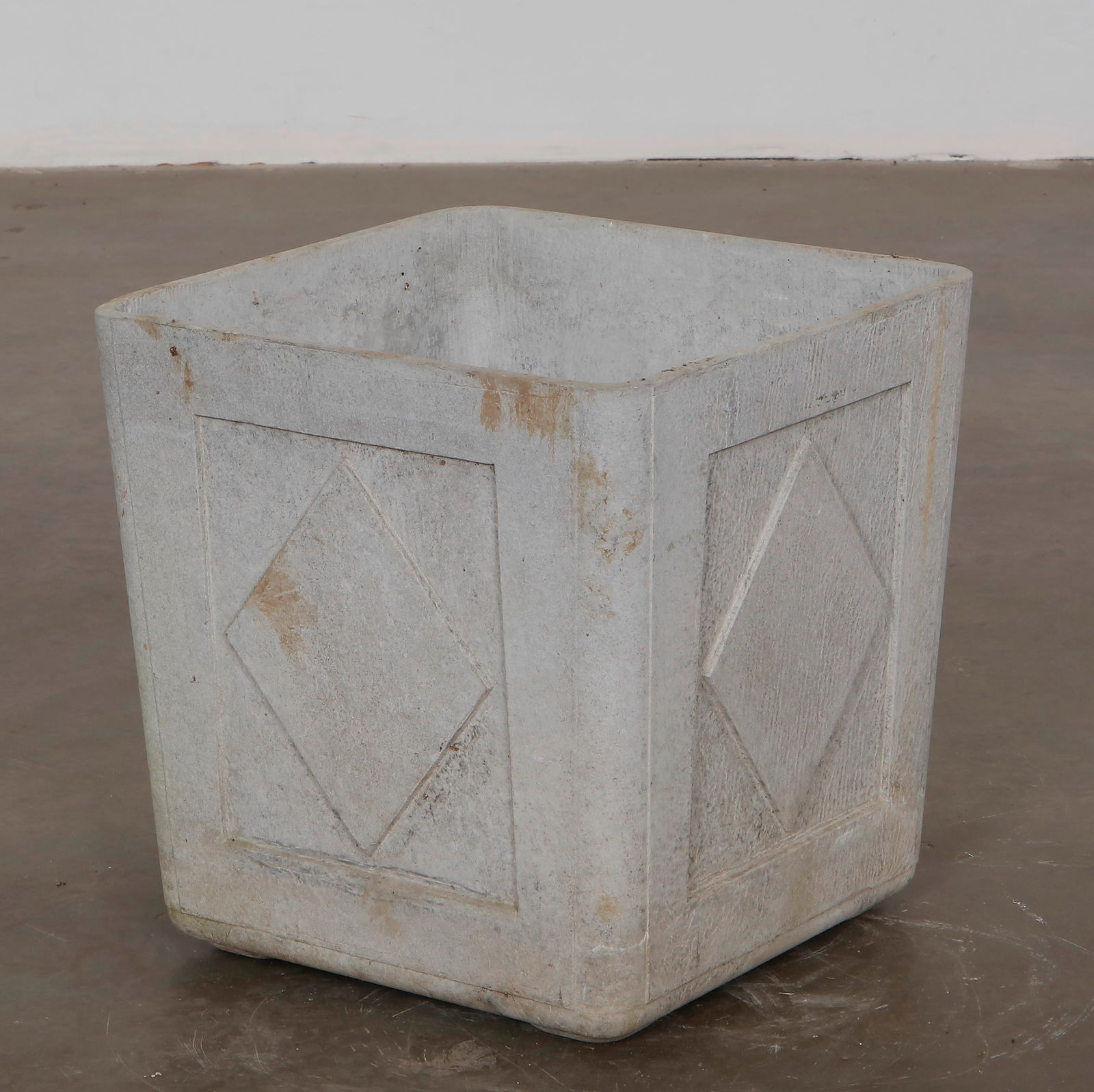 Square Willy Guhl Diamond Pattern Planter, 1960s: A square Eternit planter by Willy Guhl, 1960s. Embellished with raised diamond motifs and exhibiting a refined patina. Width: 15.75 in. Length: 15.75 in. Height: 16 in.