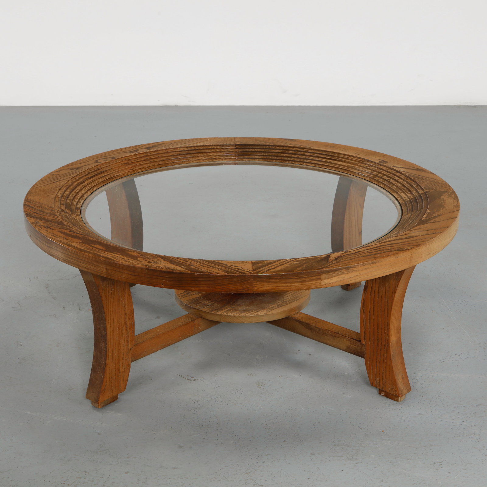 Paul Frankl for Brown Saltman, Round Cerused Oak Coffee Table With Glass Top, 1950s (1 of 11)