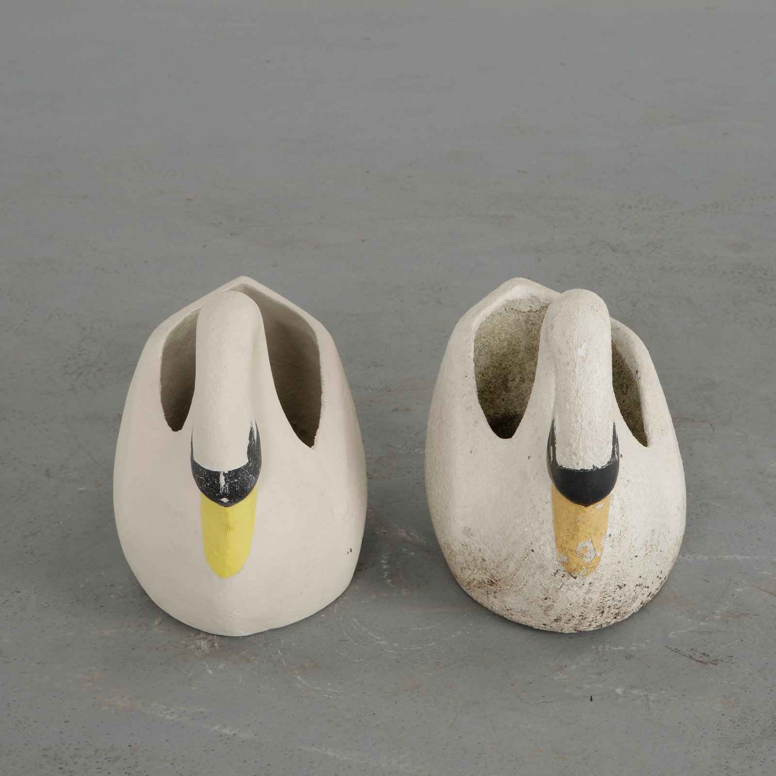Pair of Concrete Swan Planters, 1960s (1 of 14)