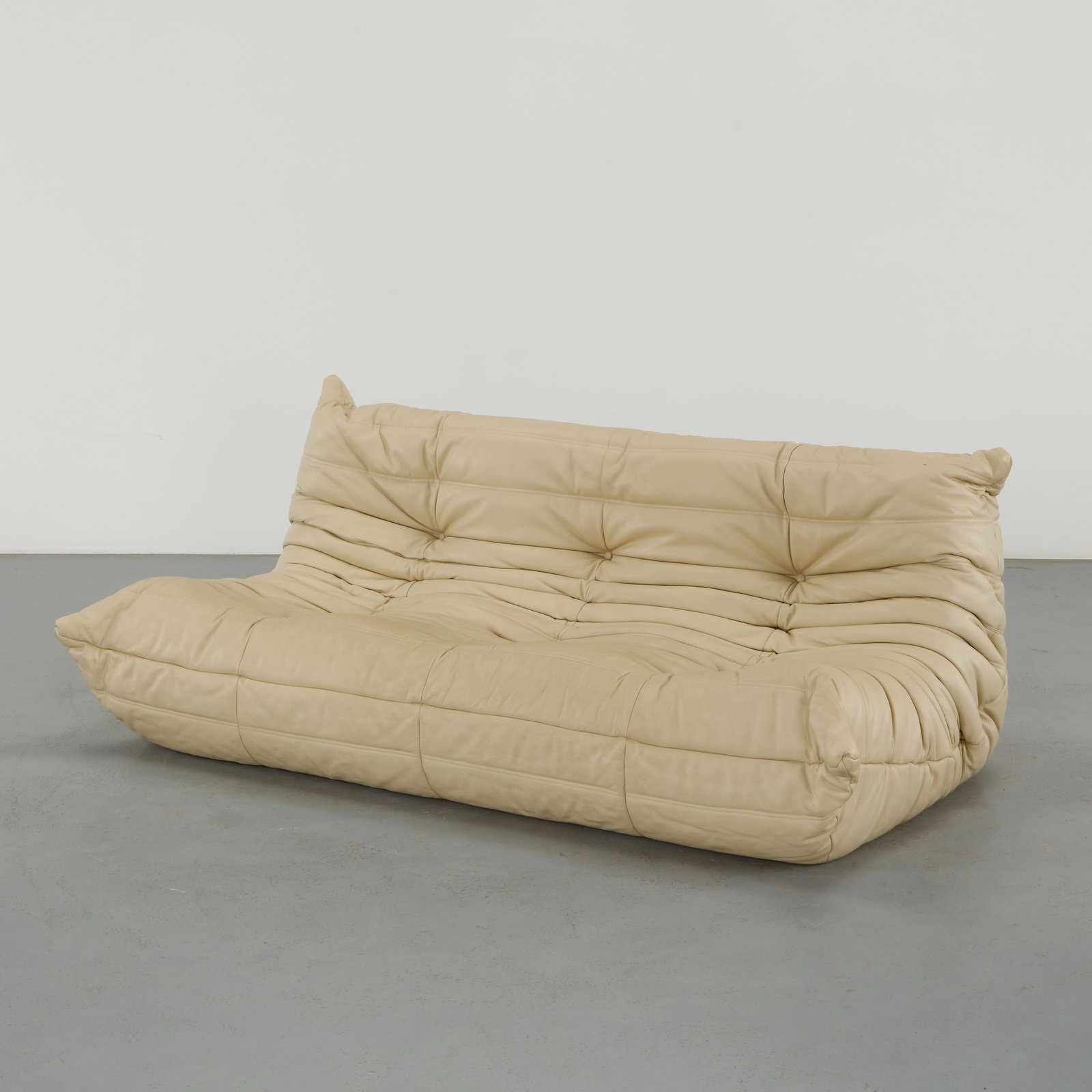 Michel Ducaroy for Ligne Roset, Cream Leather Togo 3-Seater Sofa, 2004 (1 of 16)