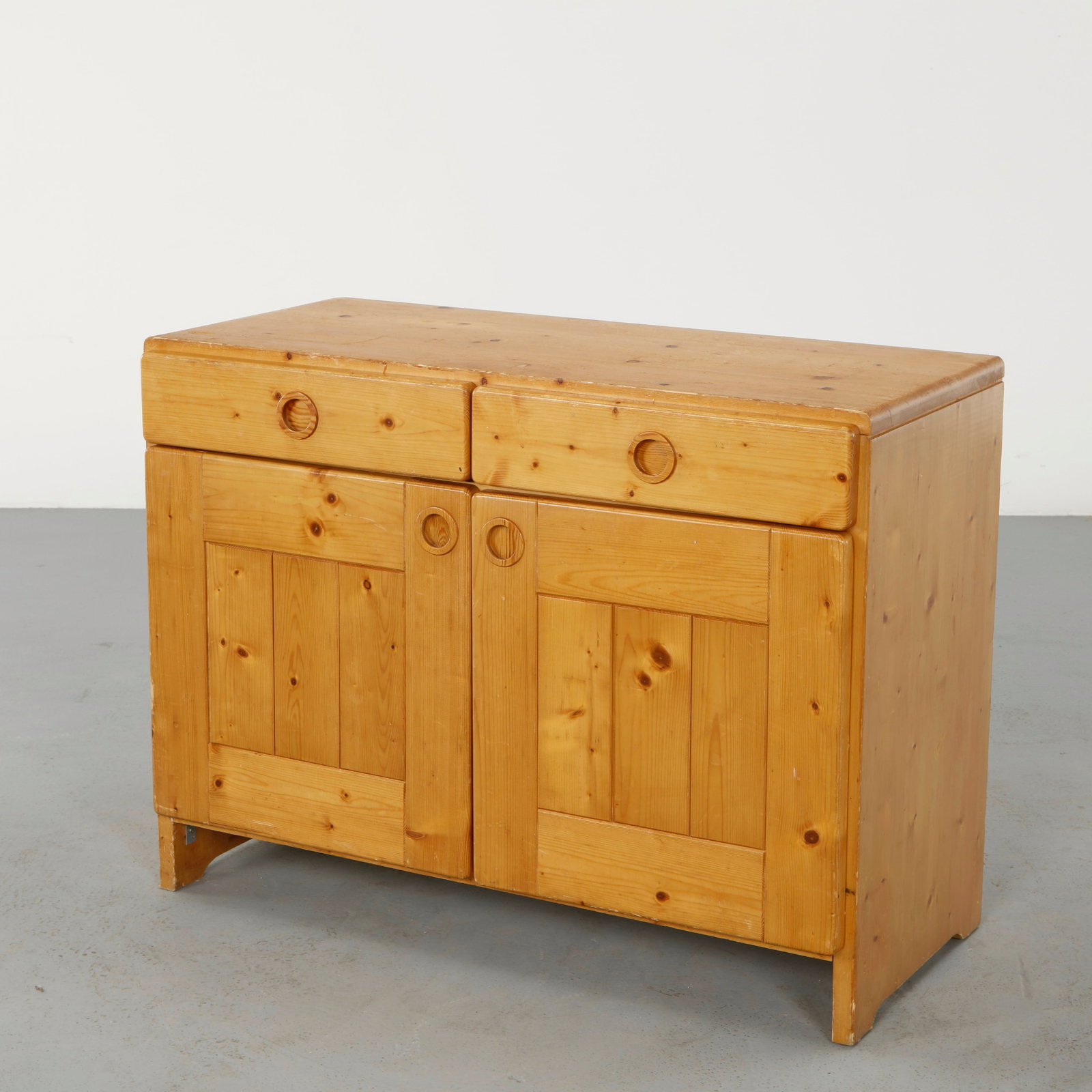 Charlotte Perriand for les Arcs 1600, Pine Sideboard, 1960s (1 of 15)