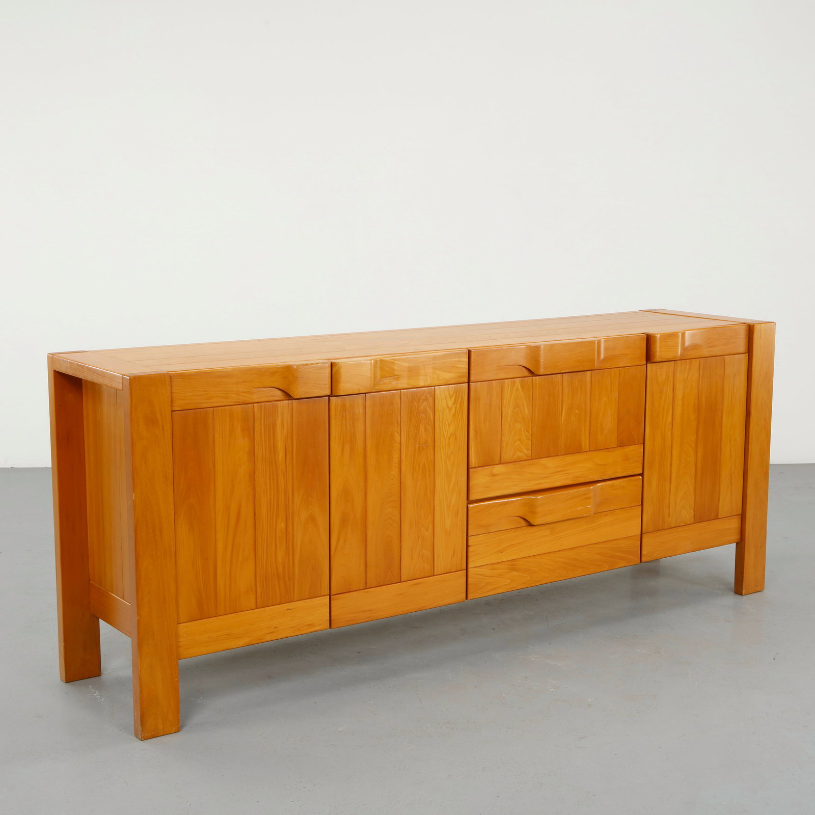 Maison Regain, Elm Sideboard, 1960s (1 of 19)
