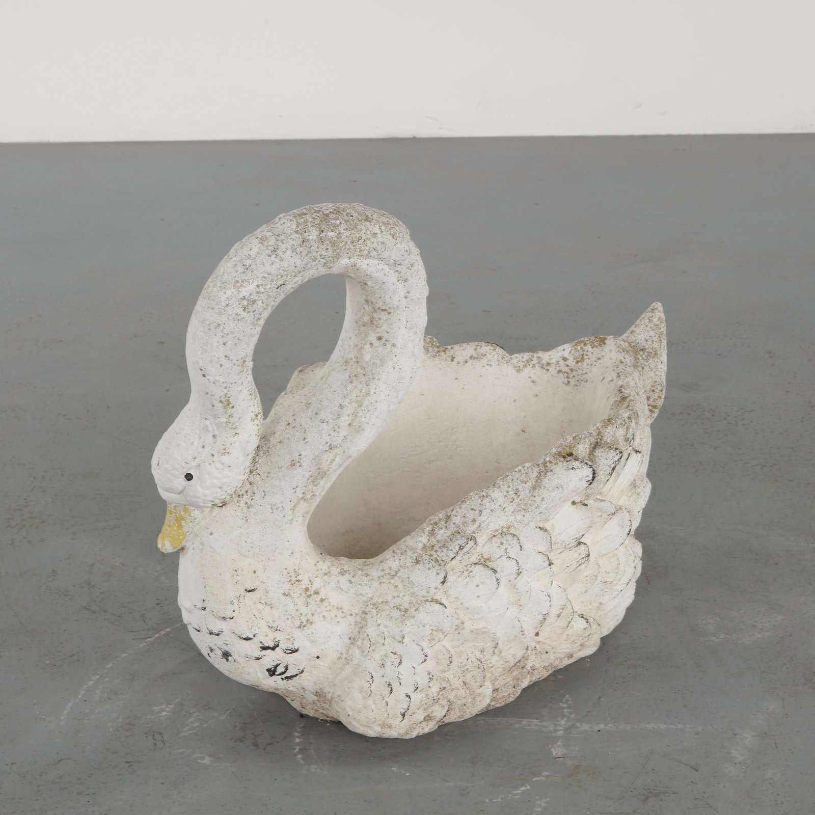 Concrete Swan Planter, 1960s (1 of 11)