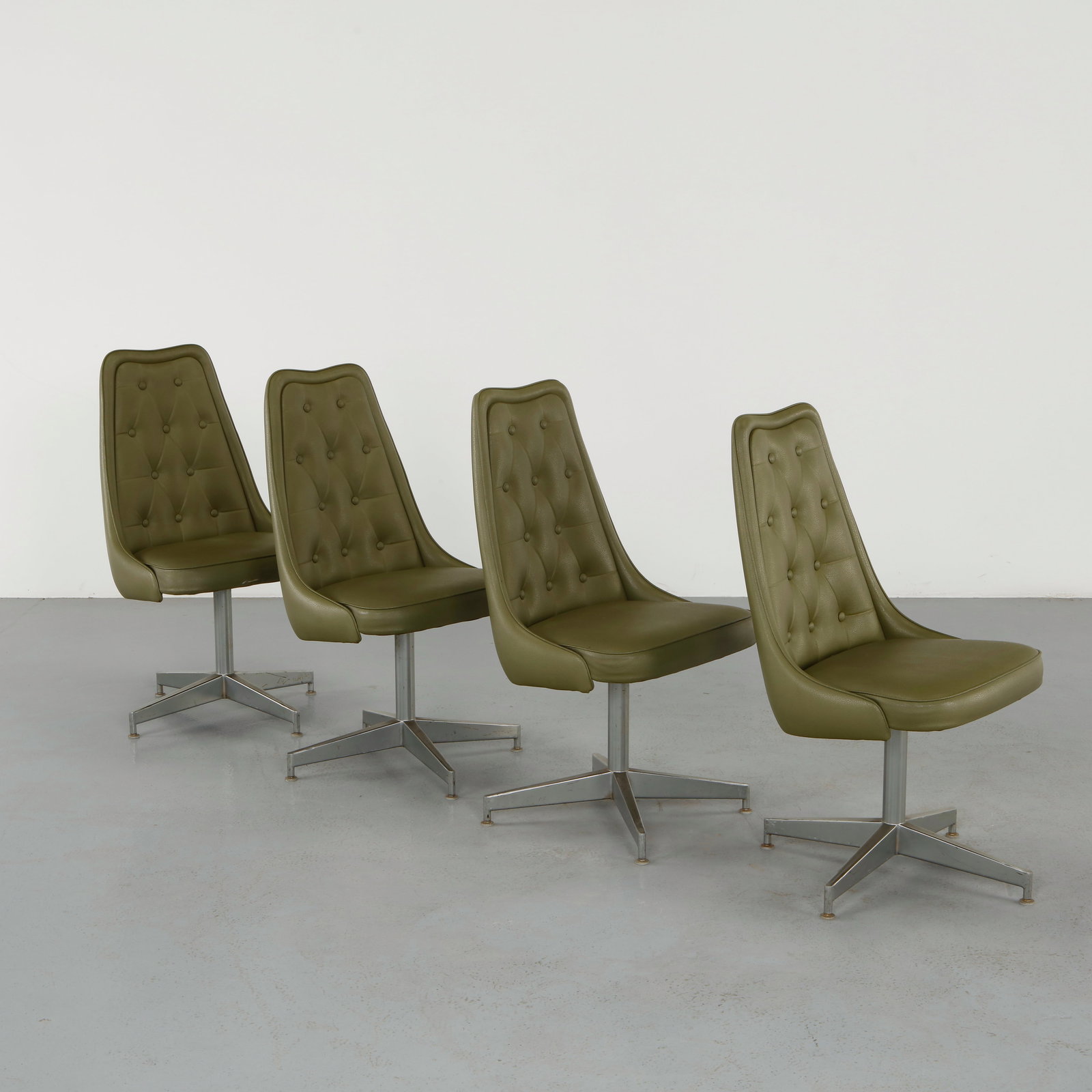 Walter of Wabash, Set of 4 Green Leather Chairs, 1960s (1 of 19)