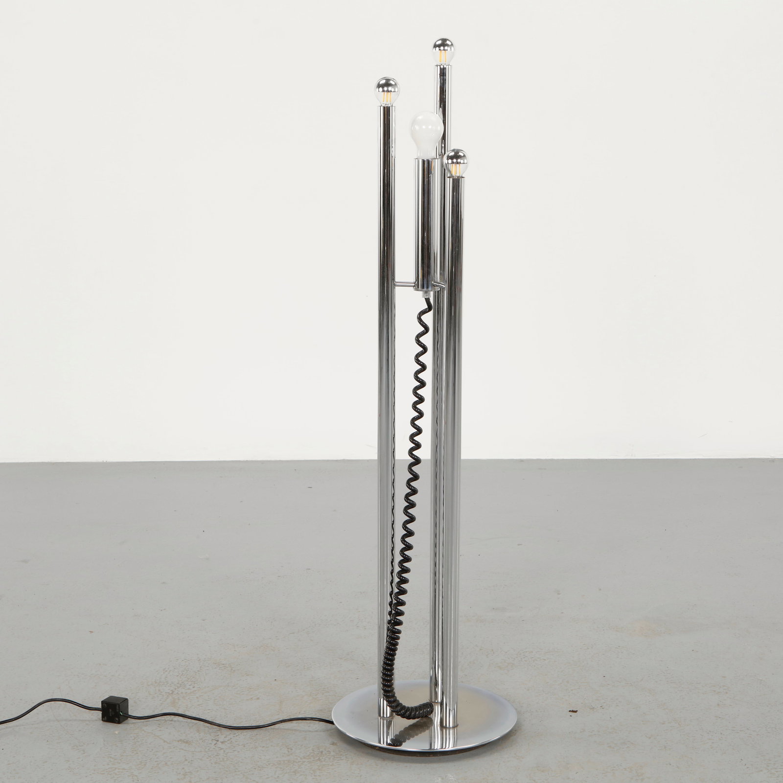 Space-Age Chrome Floor Lamp, Italy, 1970s (1 of 14)